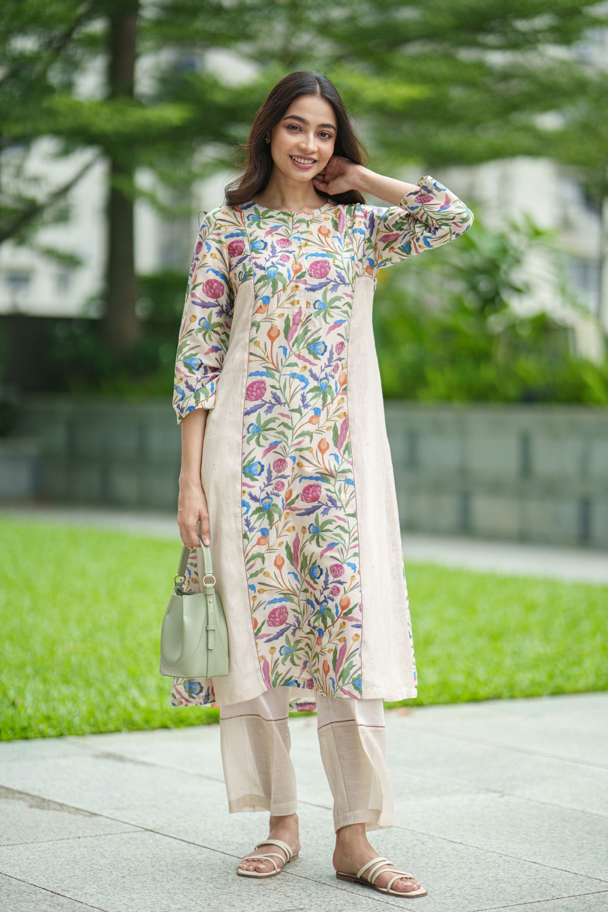 Tulip Cream Kurta Set