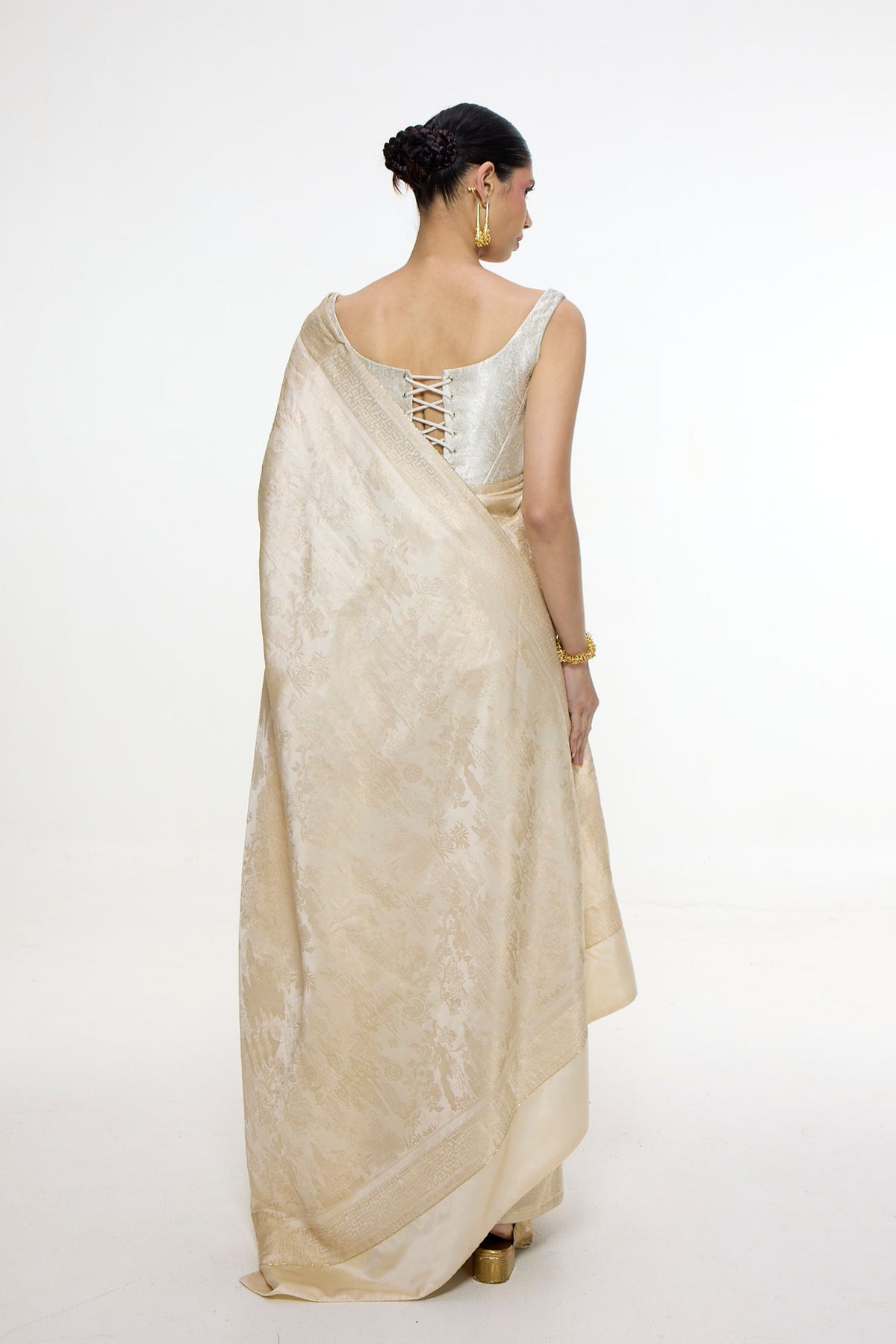 Ivory Kadhwa Banarasi Saree