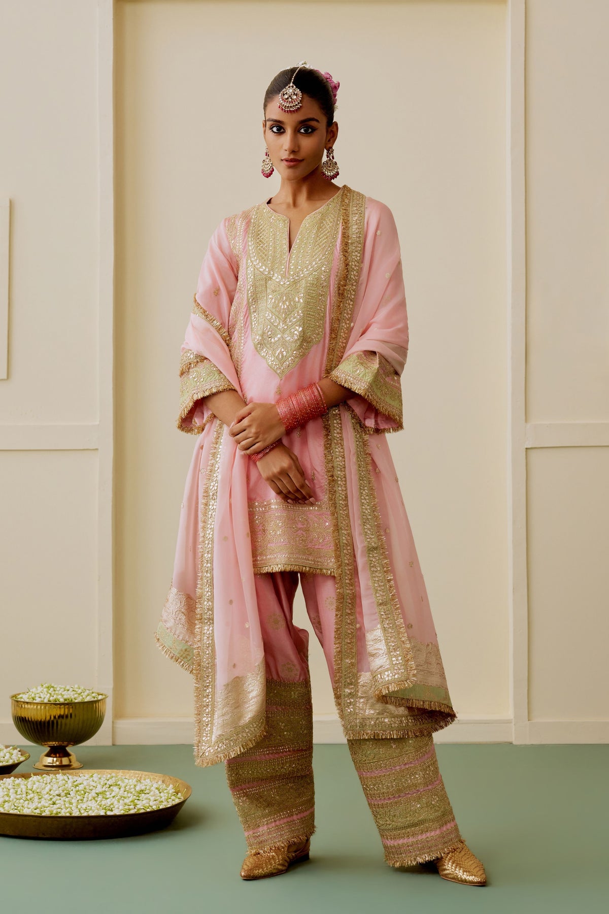 Evaara Kurta Set