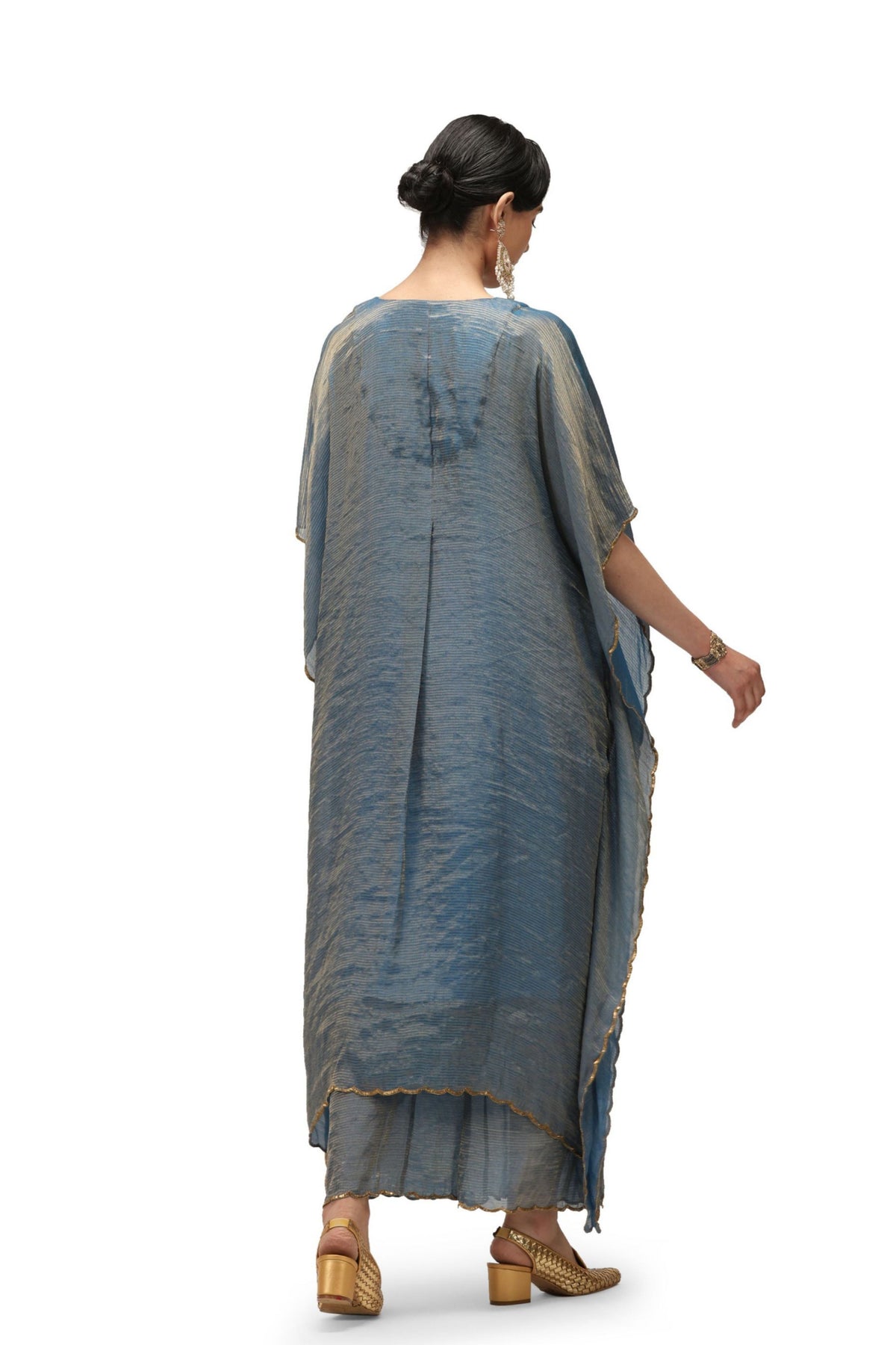 Adhira Kaftan