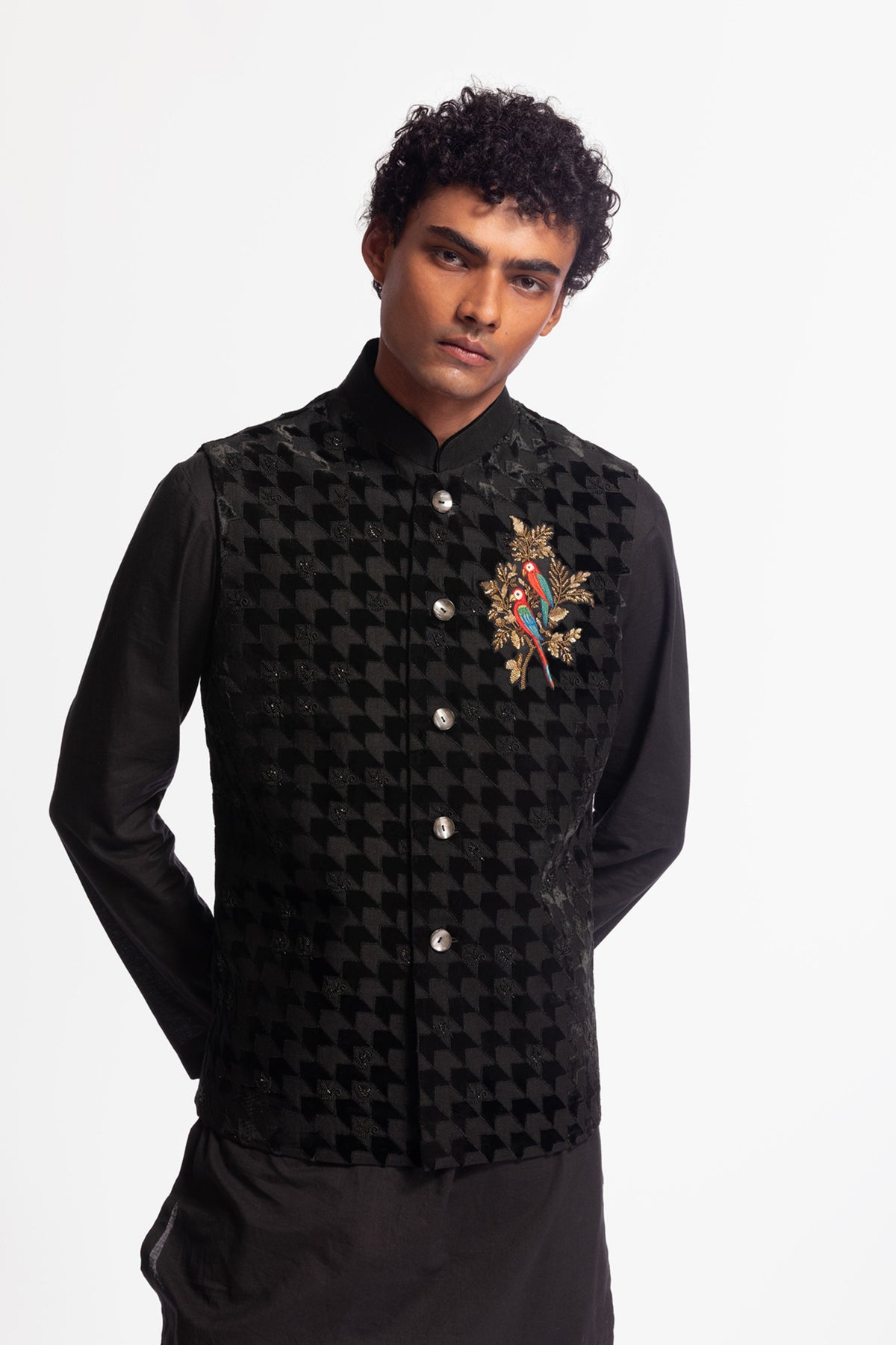 Velvet Applique Bundi