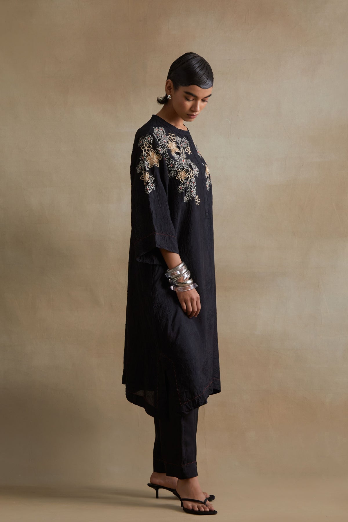 Black Embroidered Floral Kurta Set
