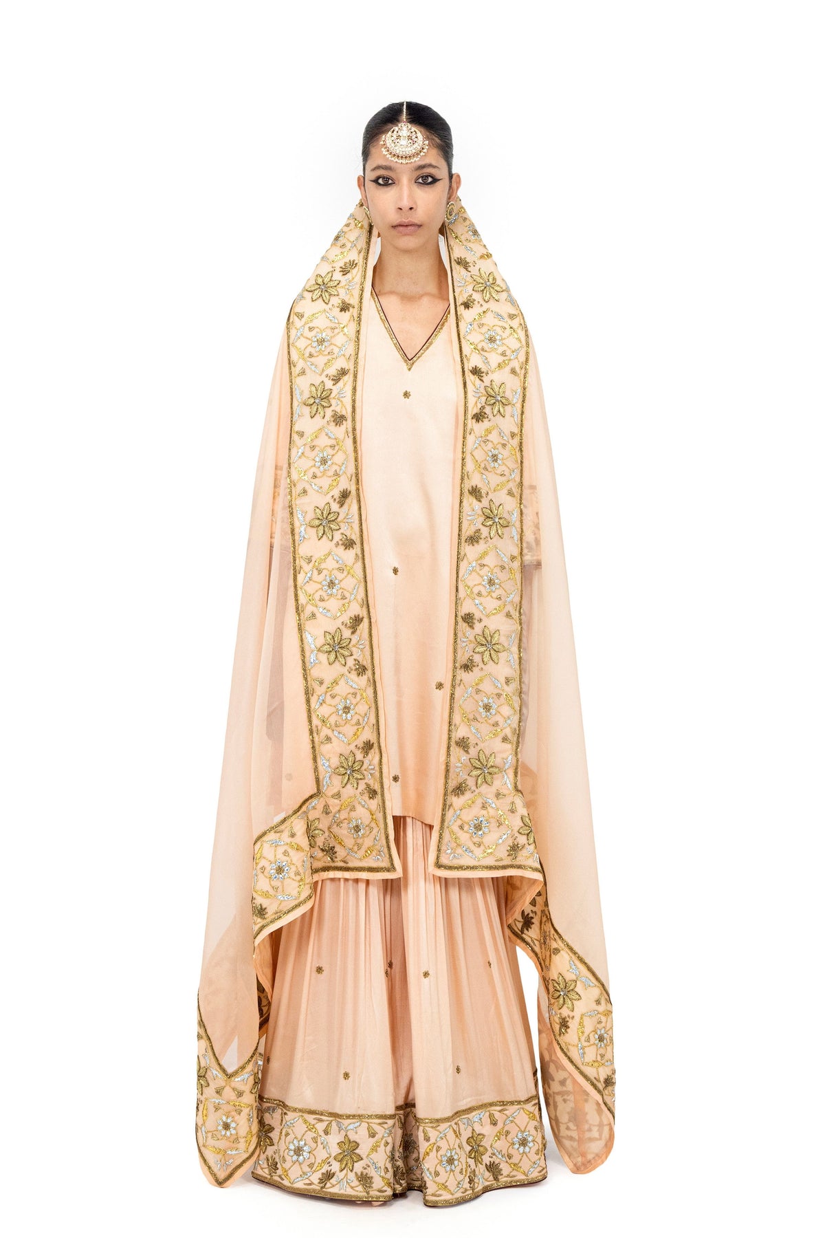 Amkhera Gharai Kurta And Sharara