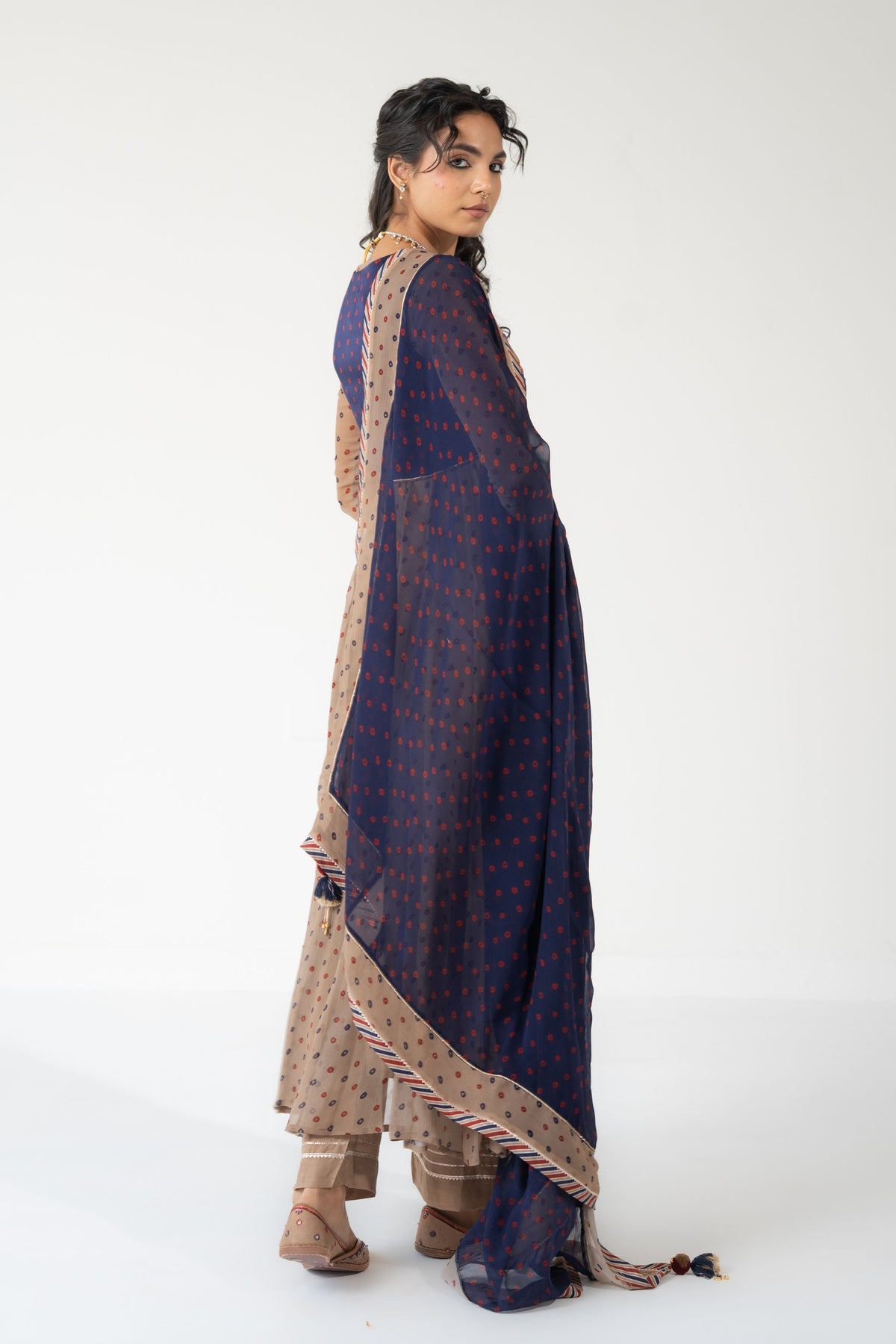 Veena Anarkali Set