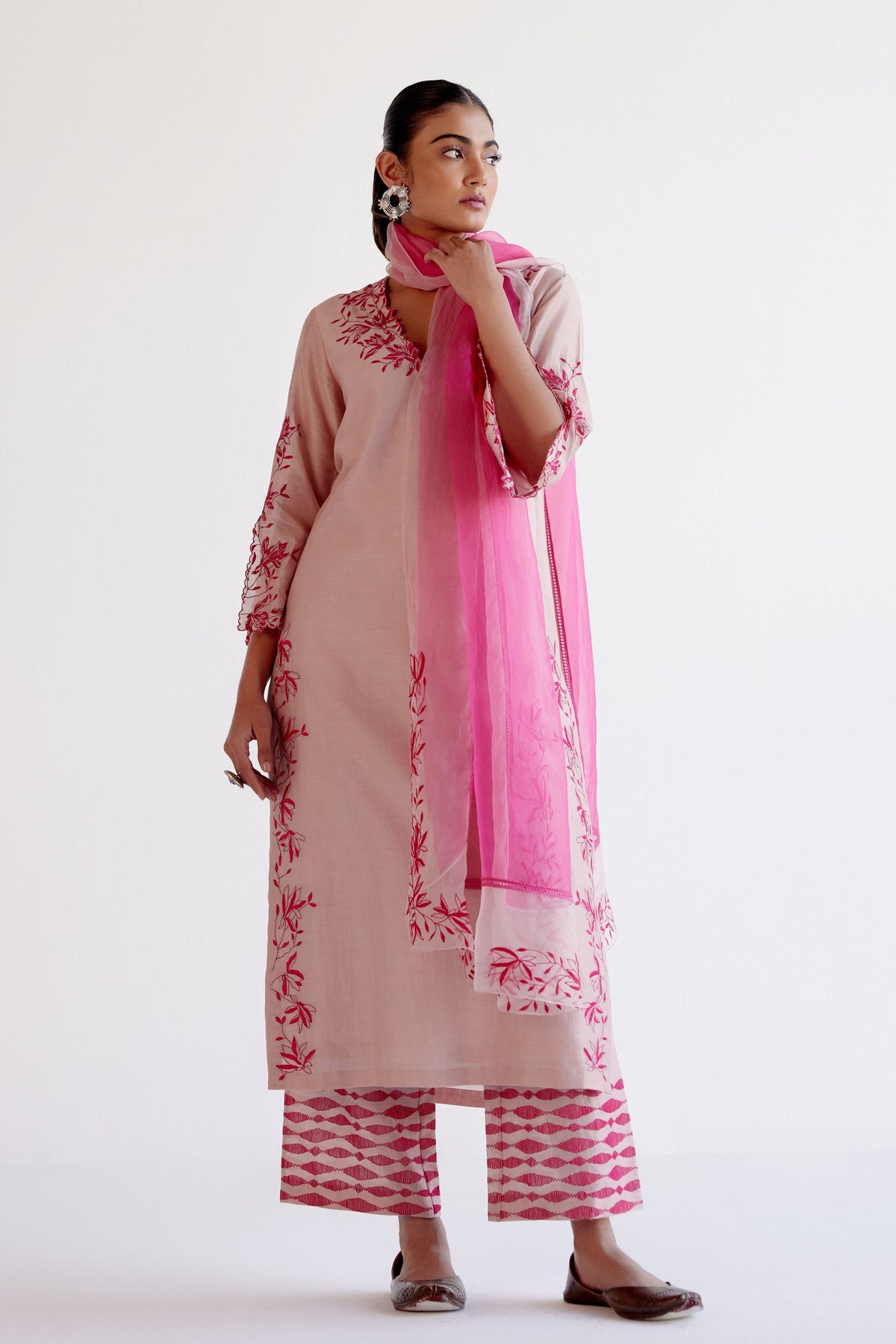 Blush Pink Resham Embroidery Kurta Set