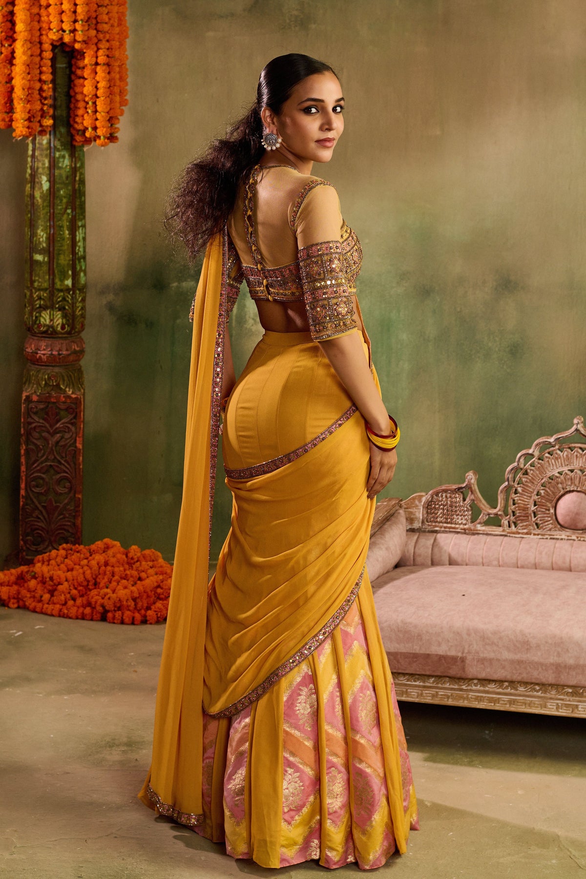 Genda Glory Lehenga Set