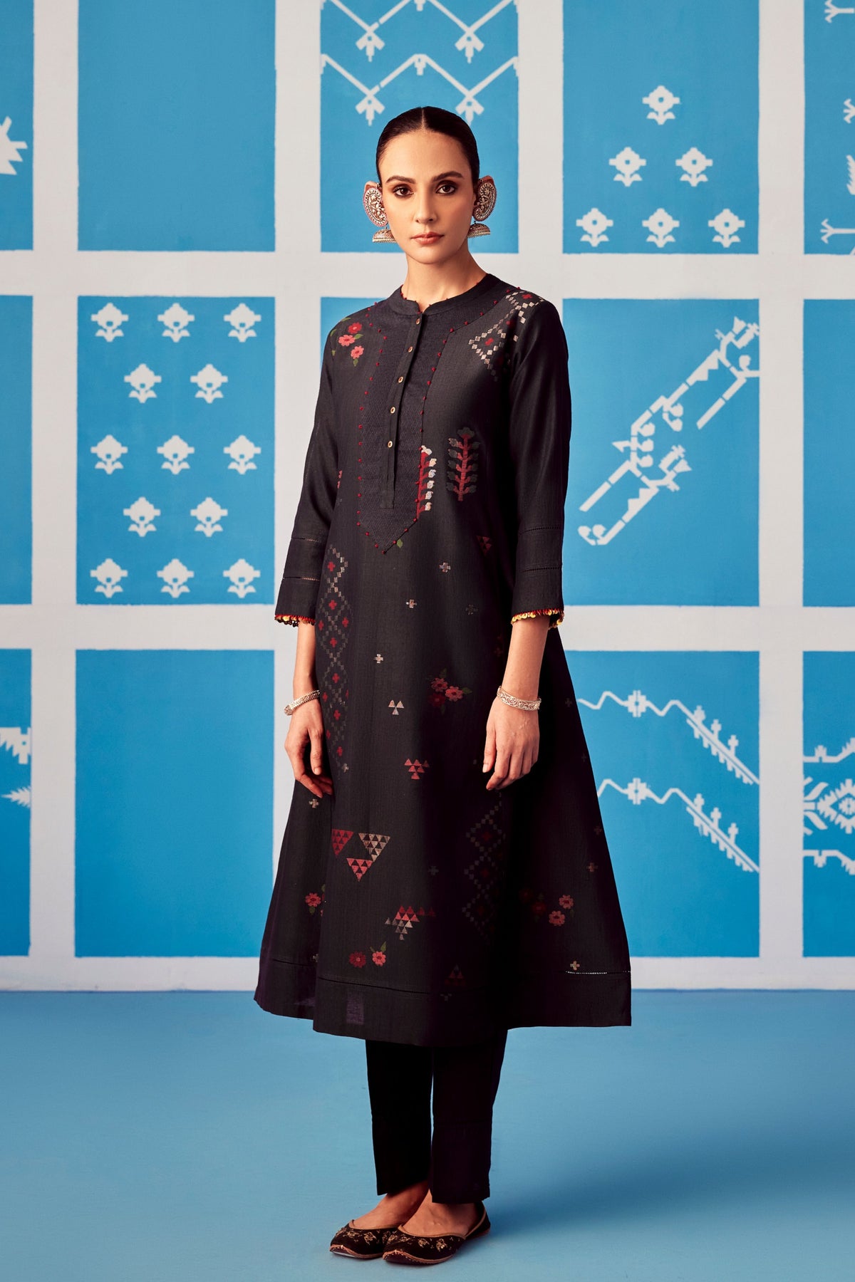 Ruhani Kurta Set