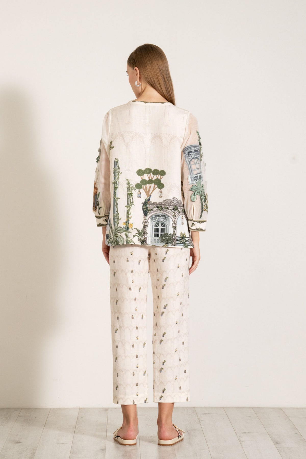 Annabella V Neck Blouse