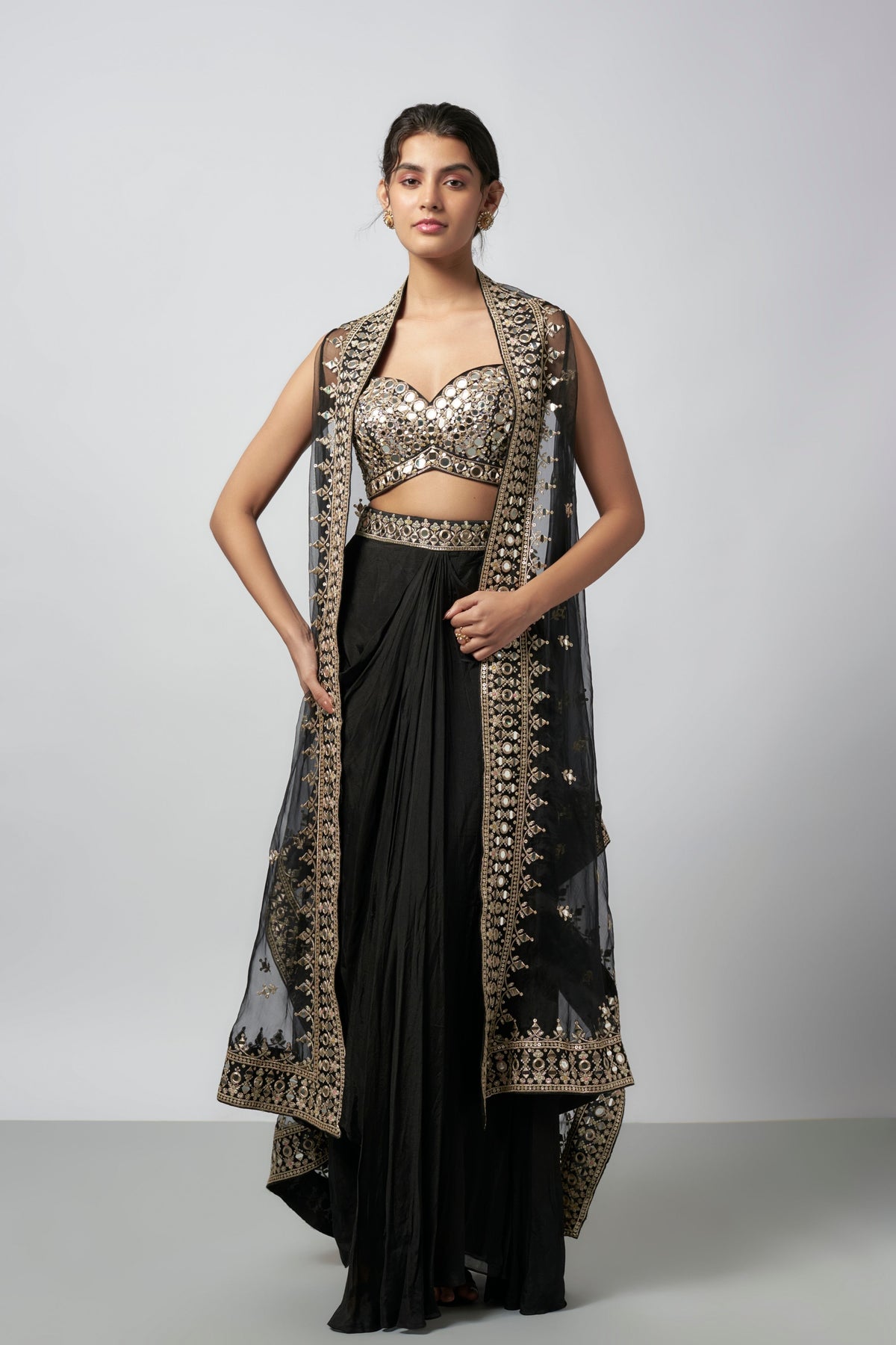 Namra Cape Set
