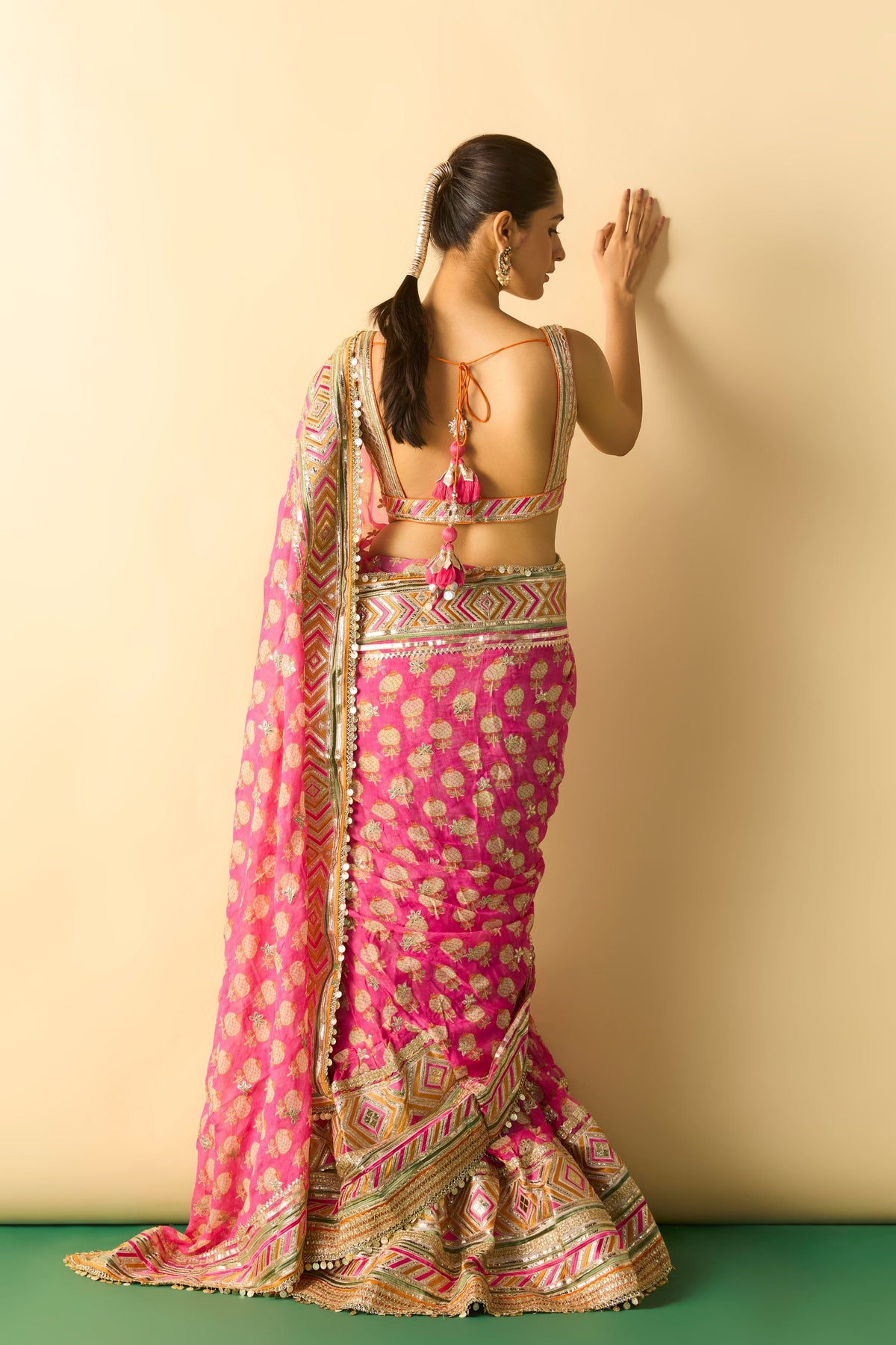 Jasleen Pink Saree Set