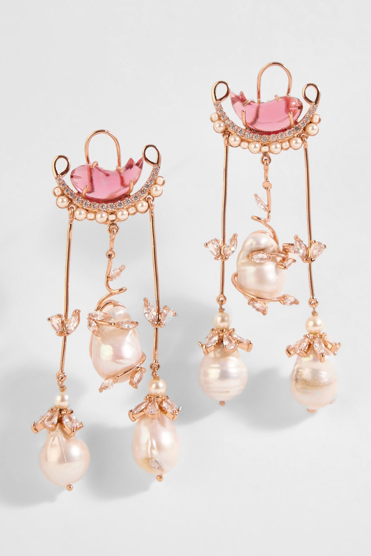 Le Cleo Dewdrop Earrings in Vintage Rose