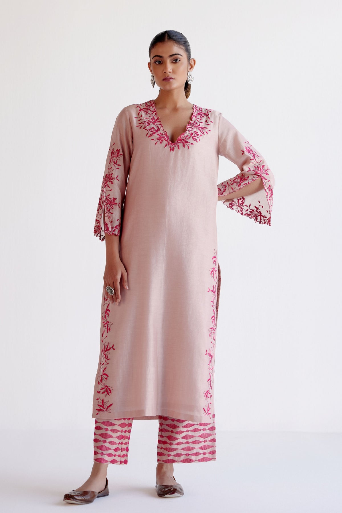Blush Pink Resham Embroidery Kurta Set