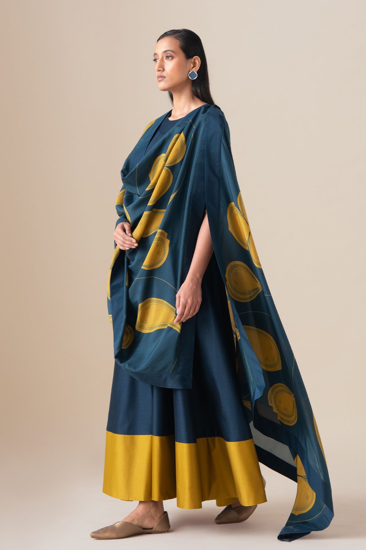 Omira Anarkali Set
