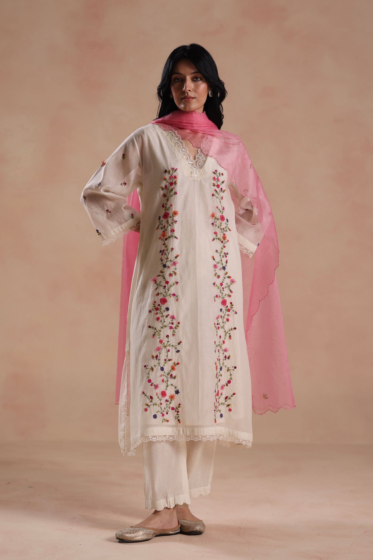 Evara Ivory Kurta Set