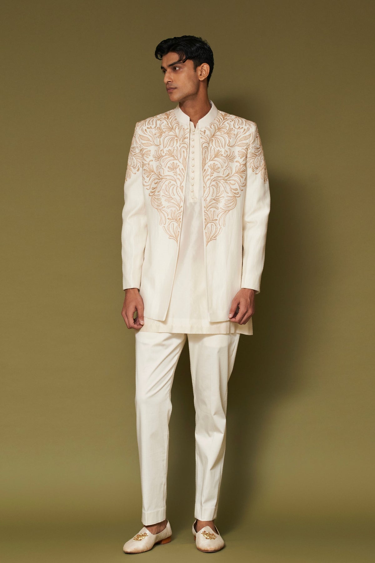 Ivory Dori Embroidered Bandhgala Set
