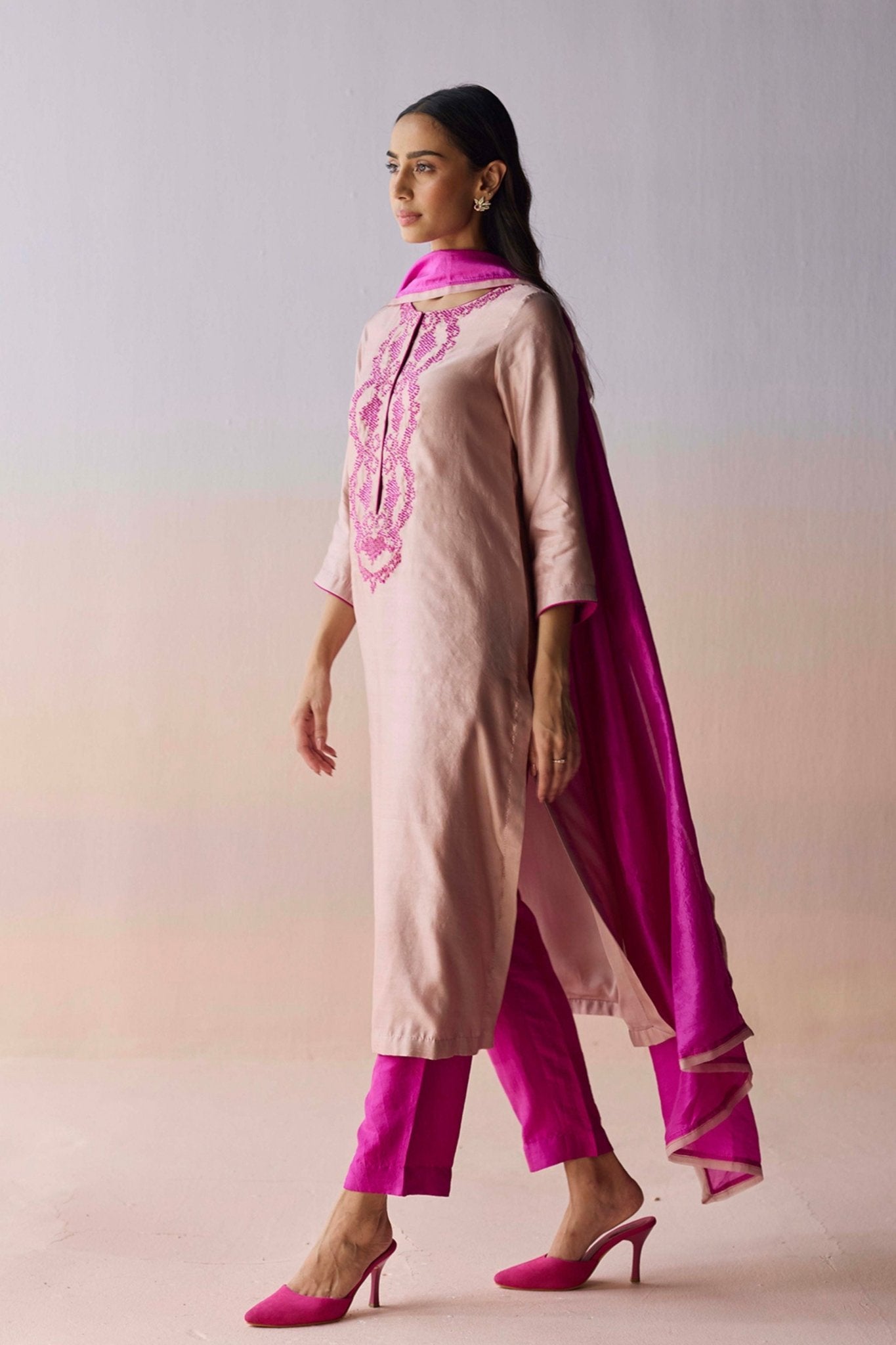 Lightfall Pink Dupatta - Surmaye - Elahe