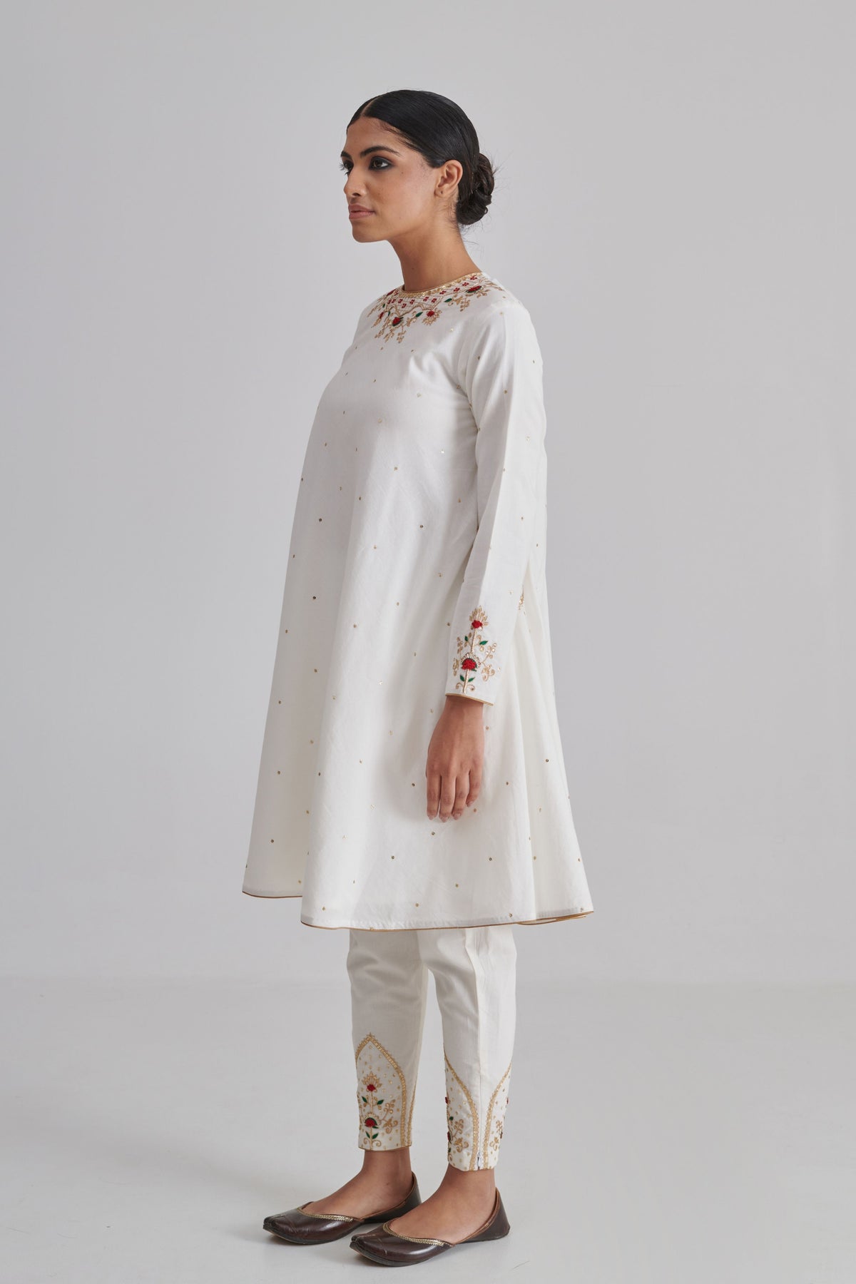 Naina Kurta Set