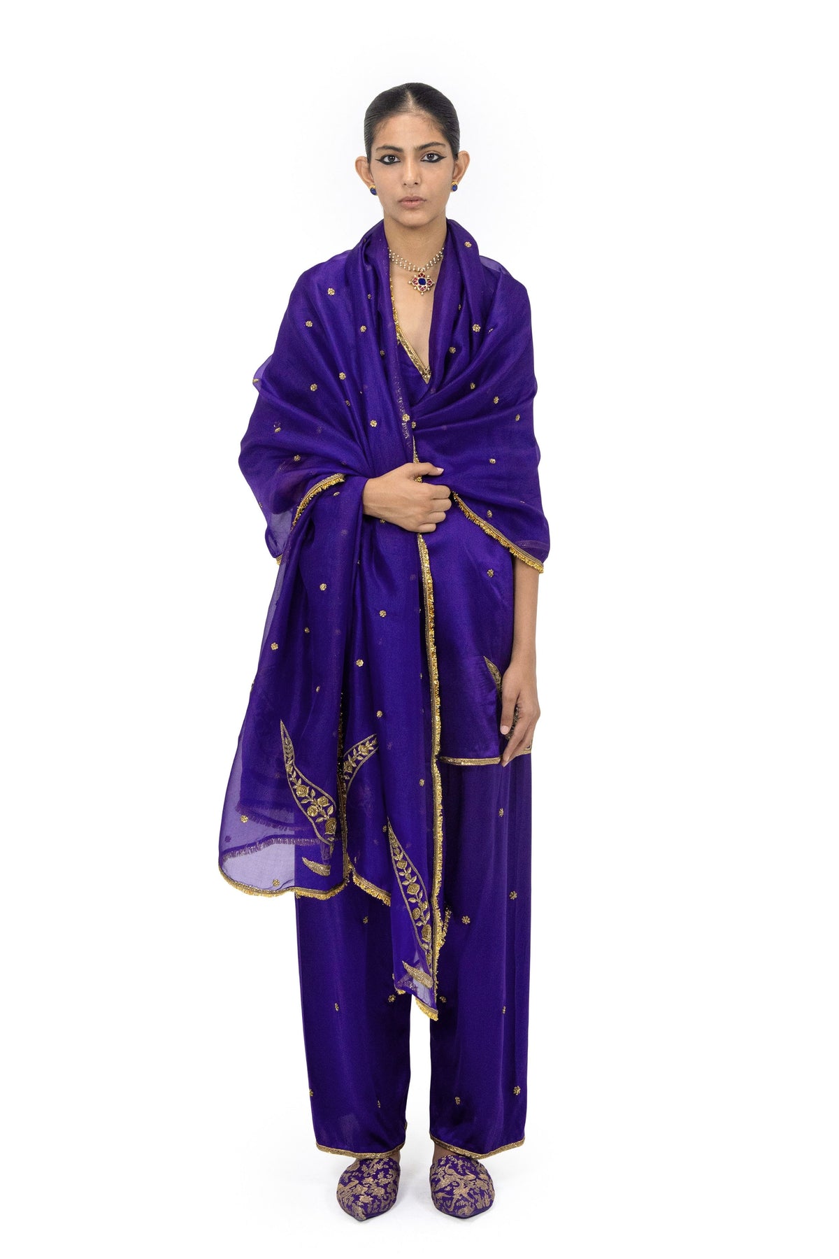 Palasni Mehid Kurta And Pants