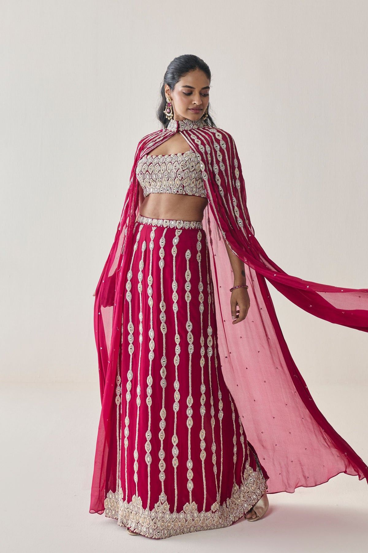 Eleanor Cape Set