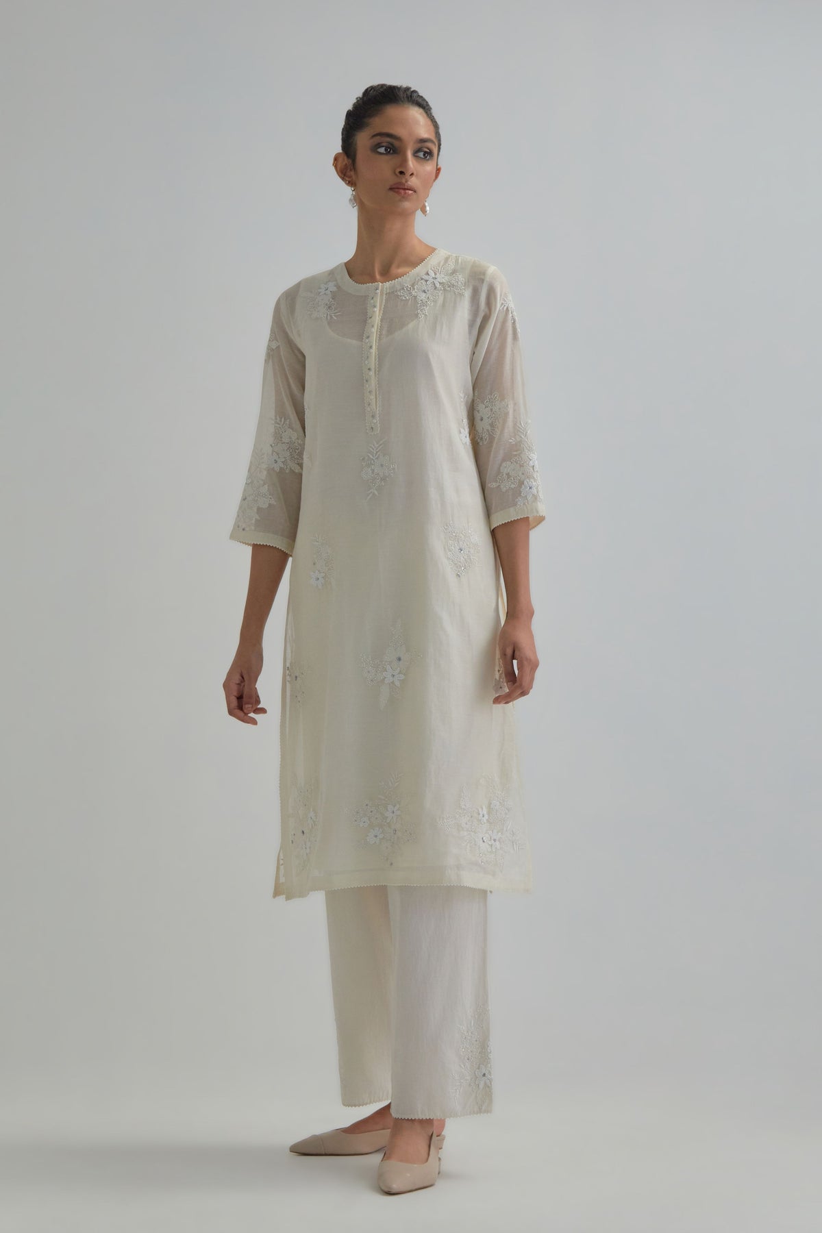 Off White Beaded Kurta And Pants