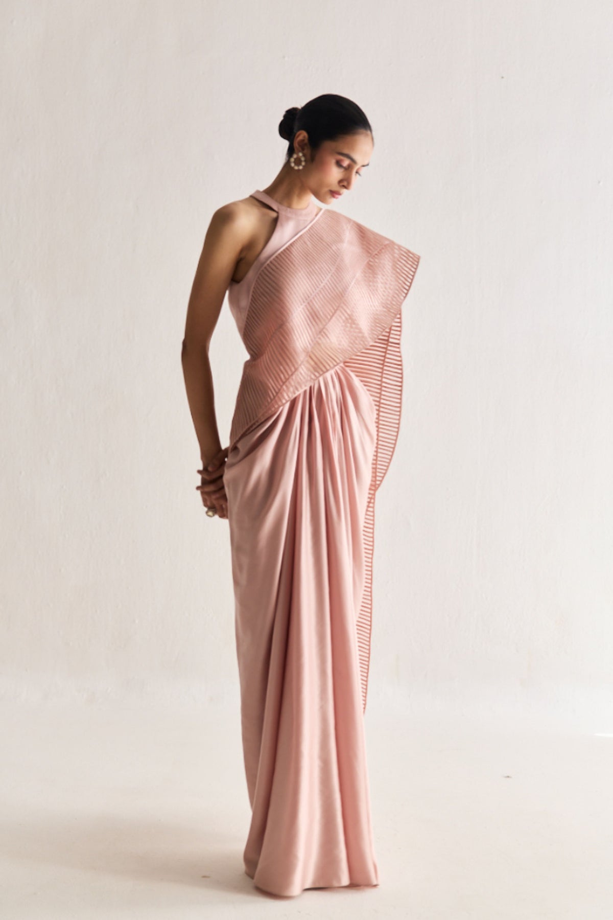 Layered Rose Gold Wave Pre-Stitched Saree