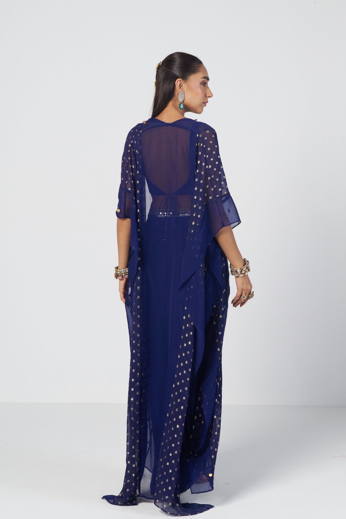 Jhim Karl Cape Set