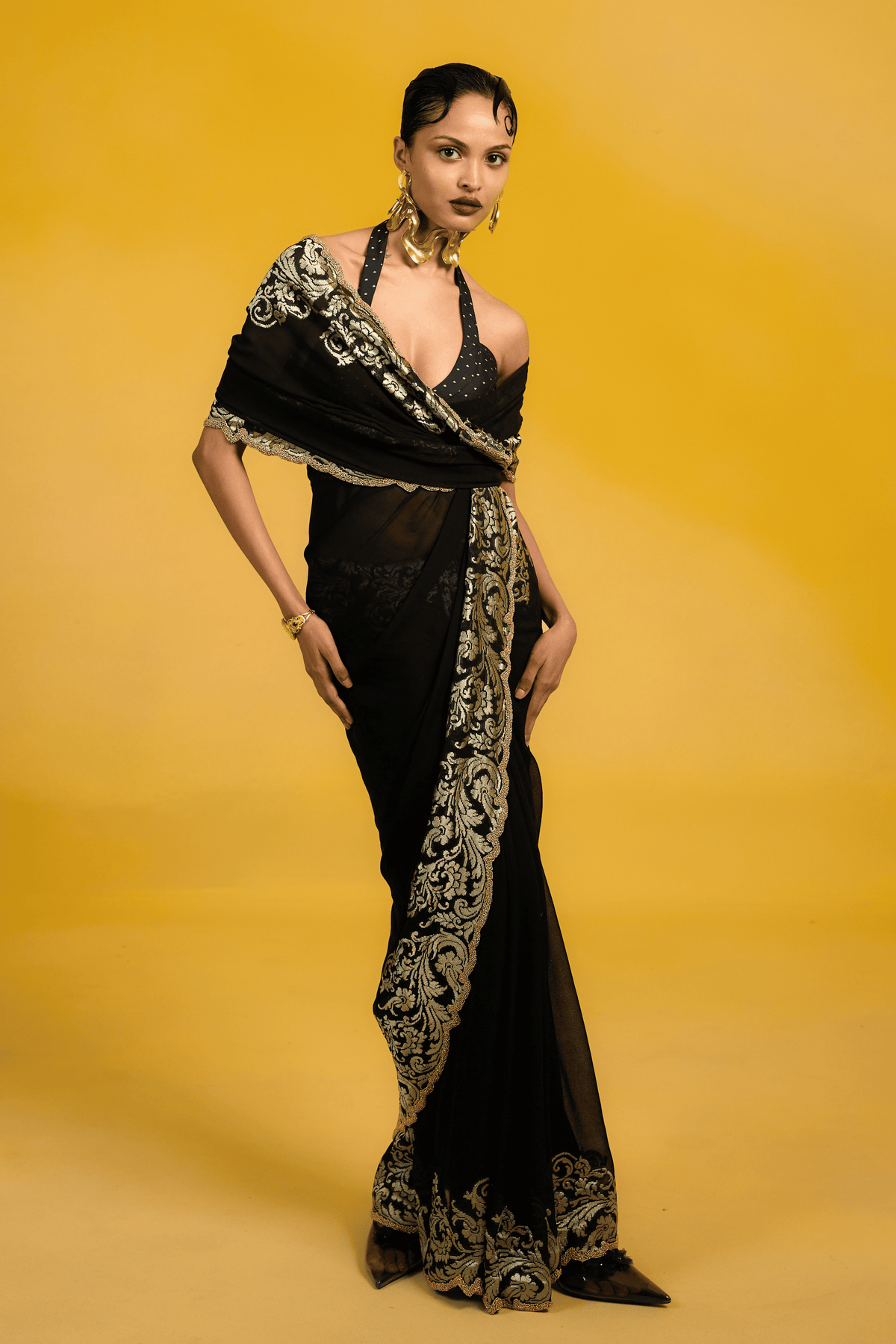 The Noir Saree