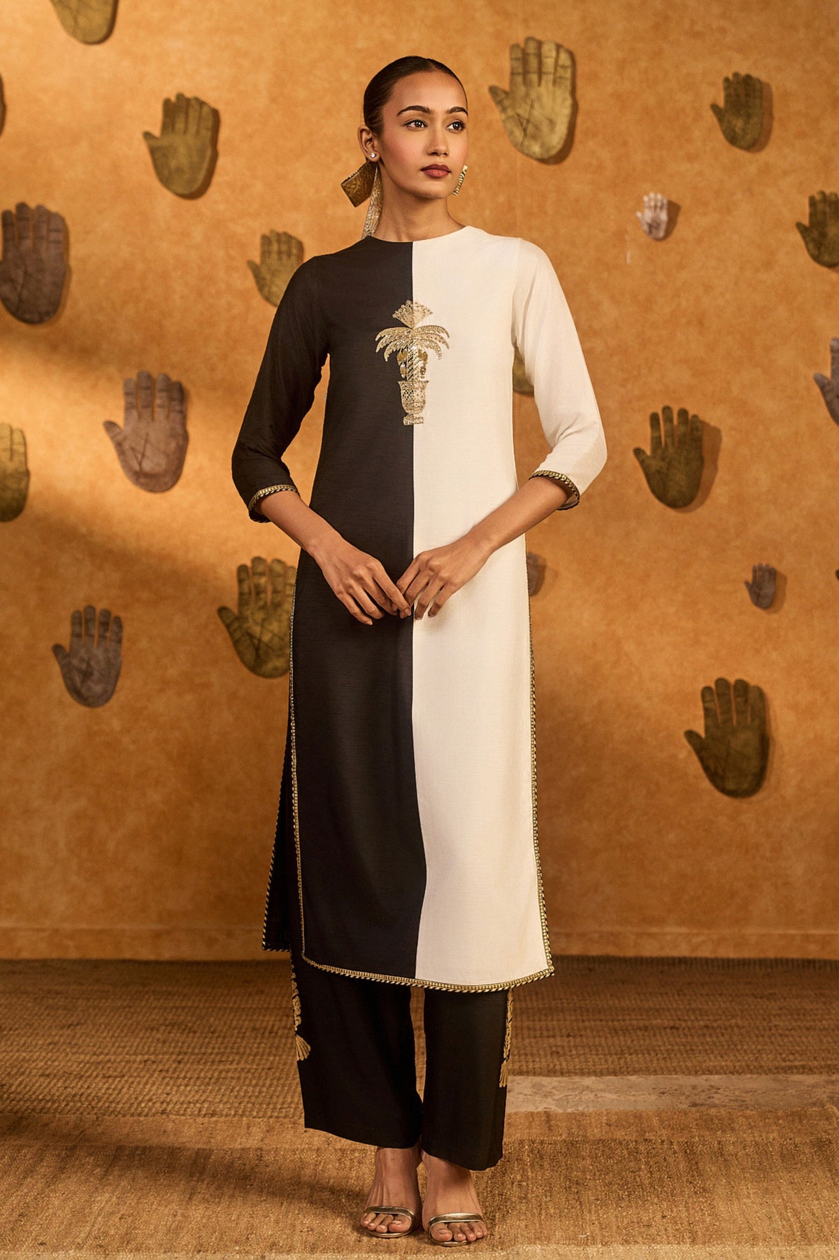 Black Ying Yang Kurta Set