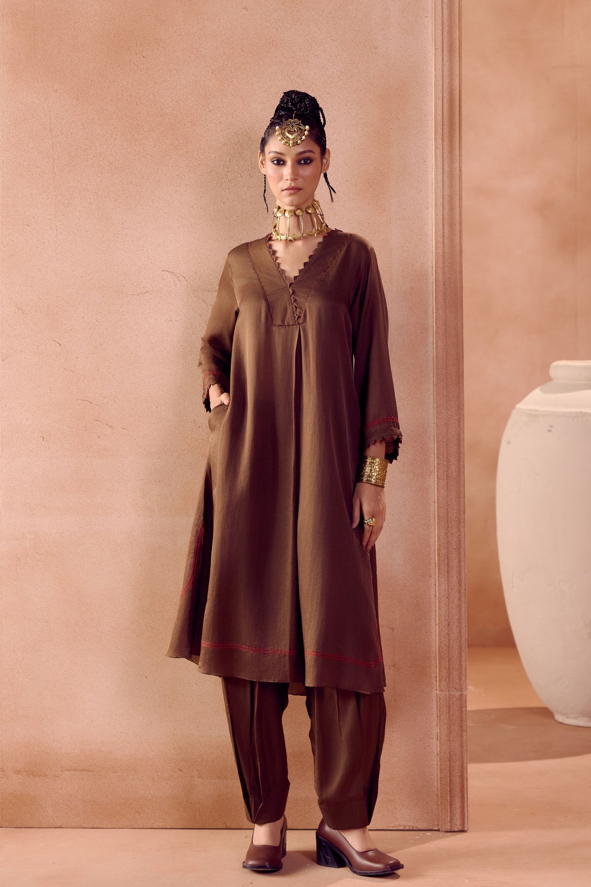 Brown Box Pleated Pants Kurta Set
