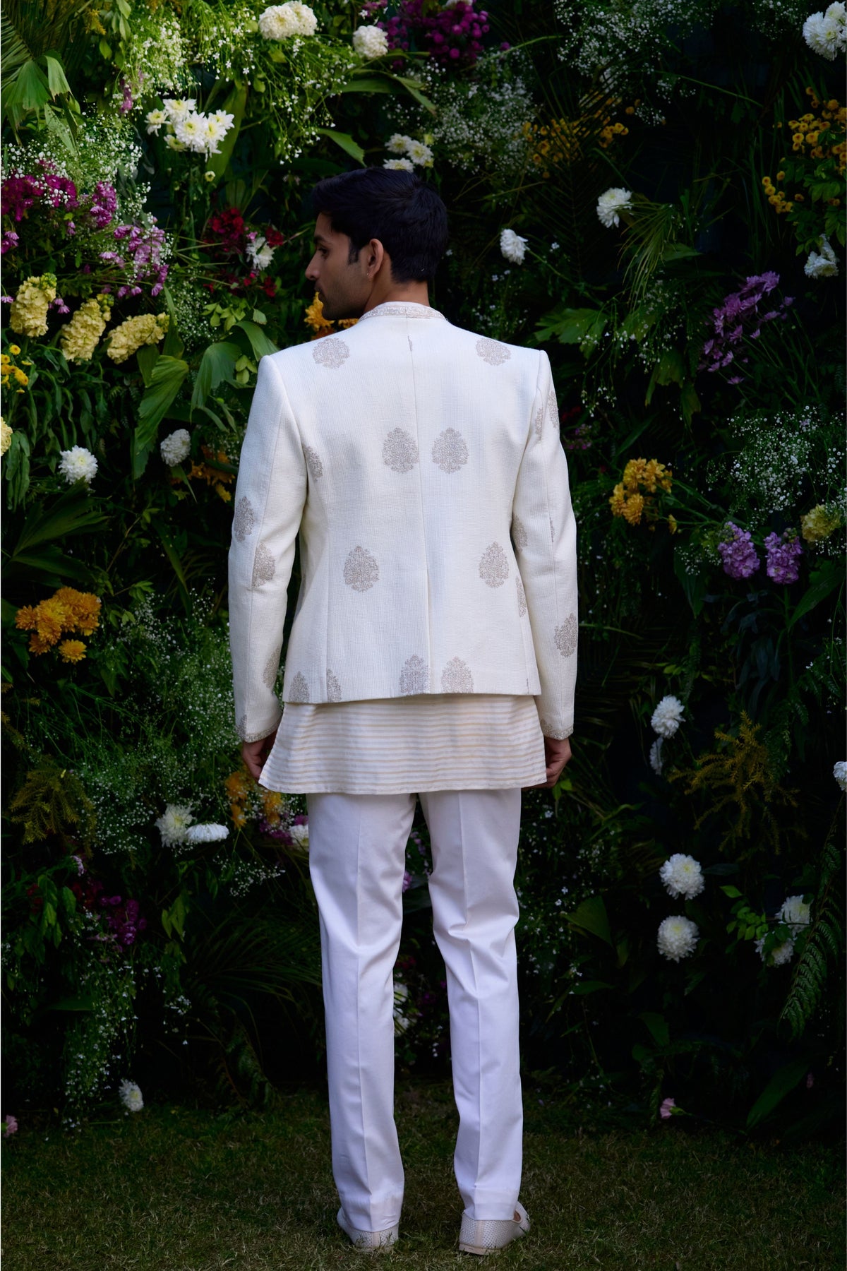 Pristine White Kurta Set With Jacket