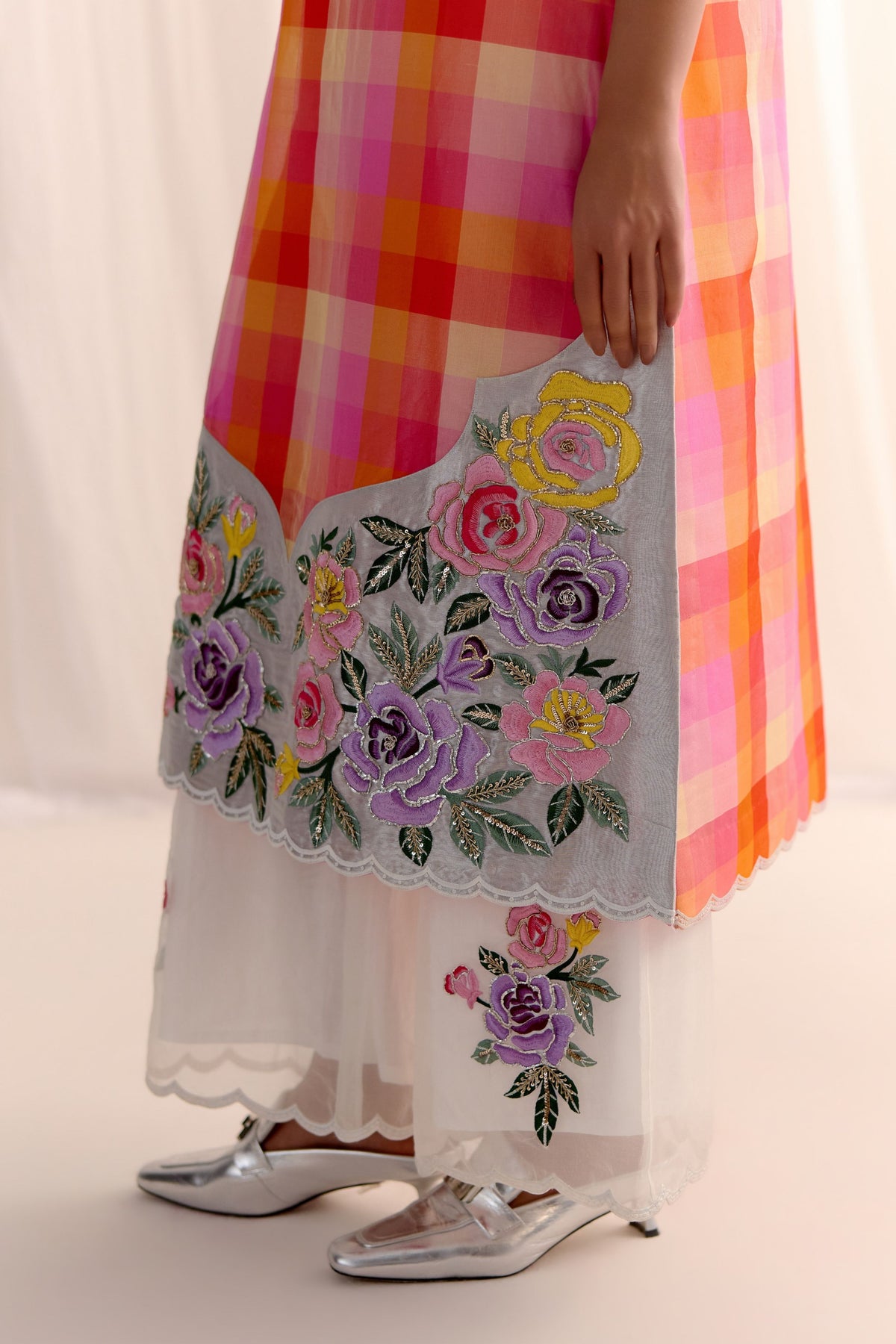 Gulnaar Kurta