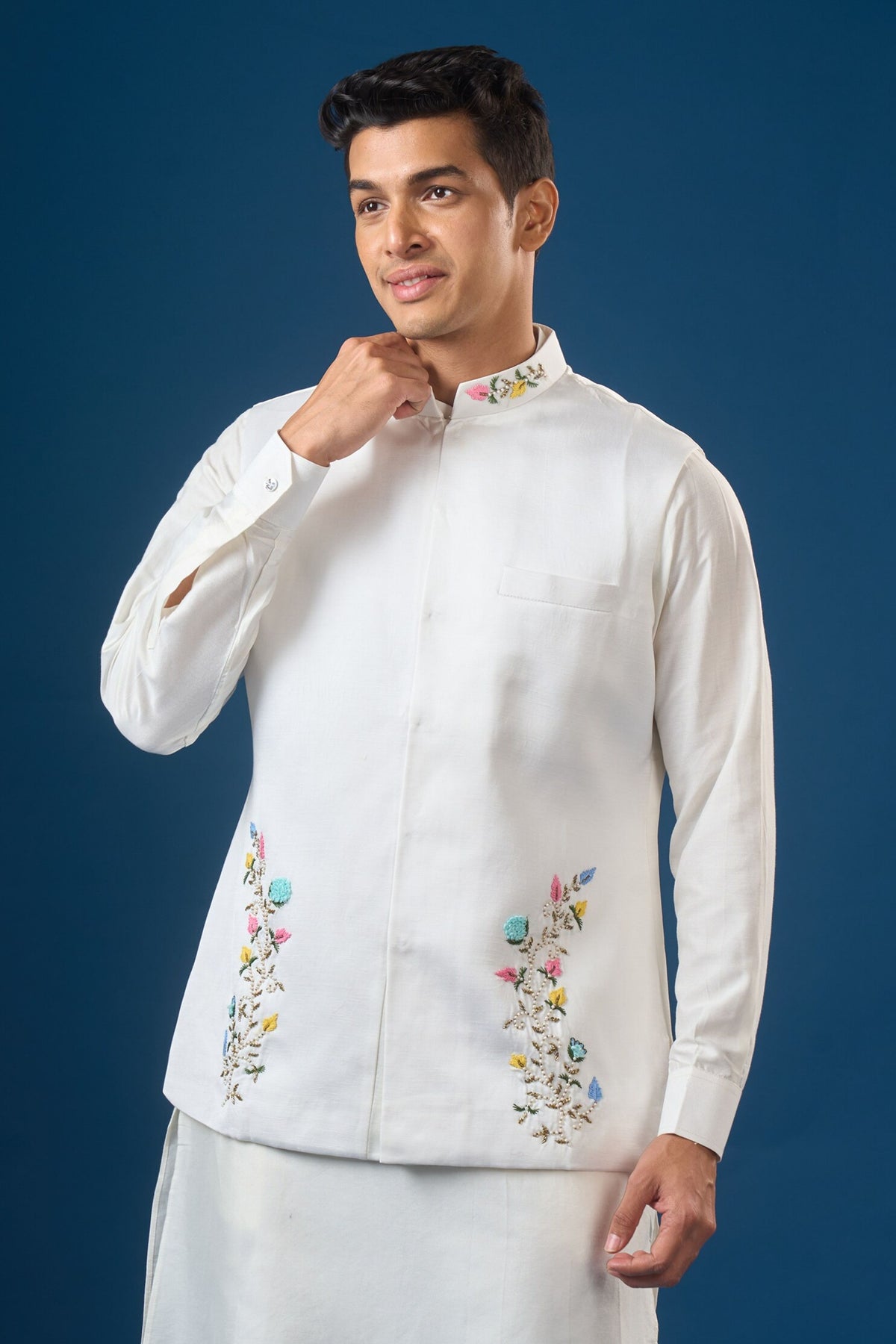 Off White Kurta-bundi Set