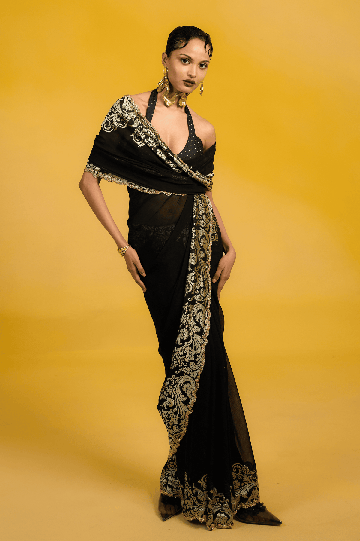 The Noir Saree