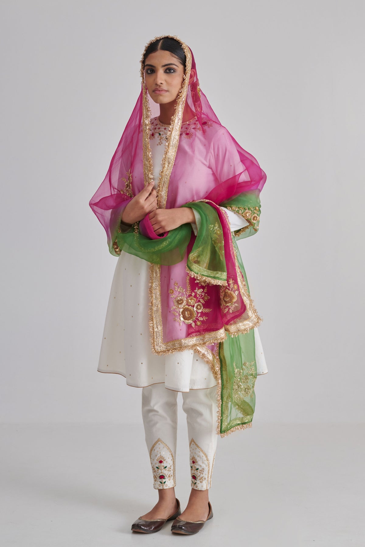 Naina Kurta Set