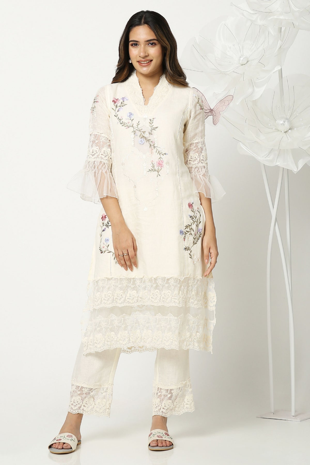 Eden Kurta And Pants
