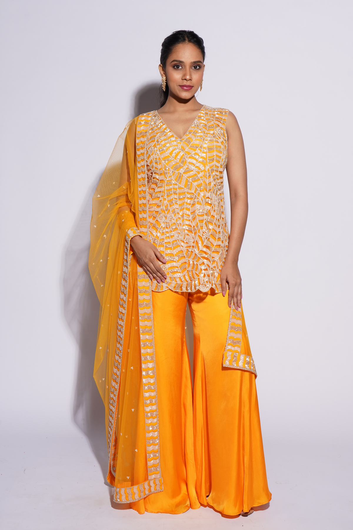 Sai Sharara Set