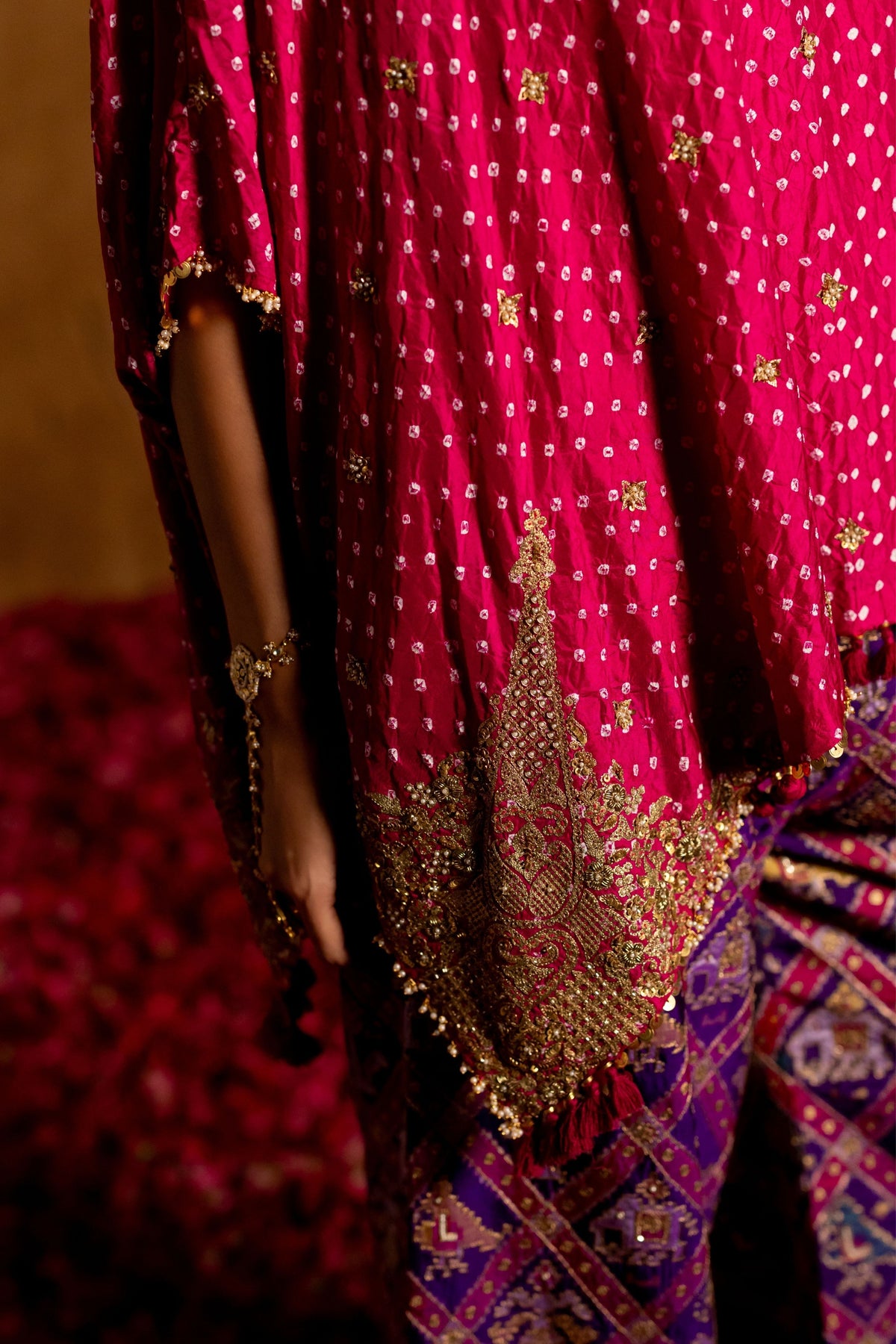 Digvi Bandhani Kaftan Set