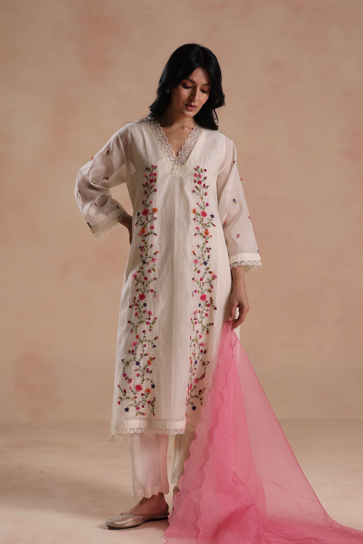 Evara Ivory Kurta Set