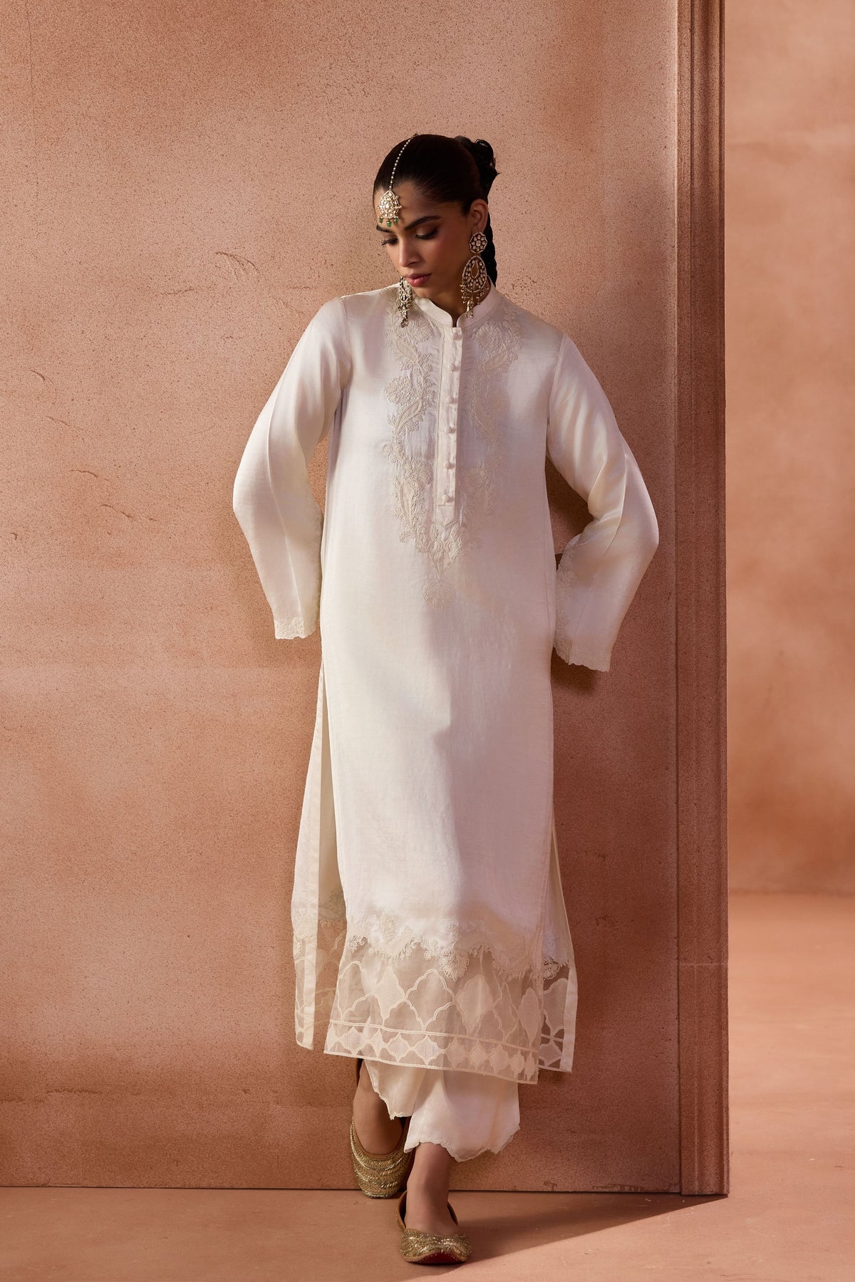 Ivory Dori Kurta Set