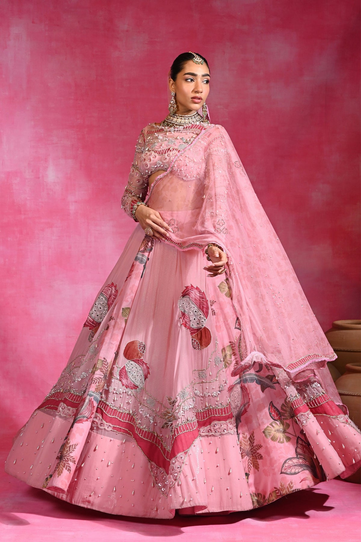 Gulabi Maharani Lehenga Set
