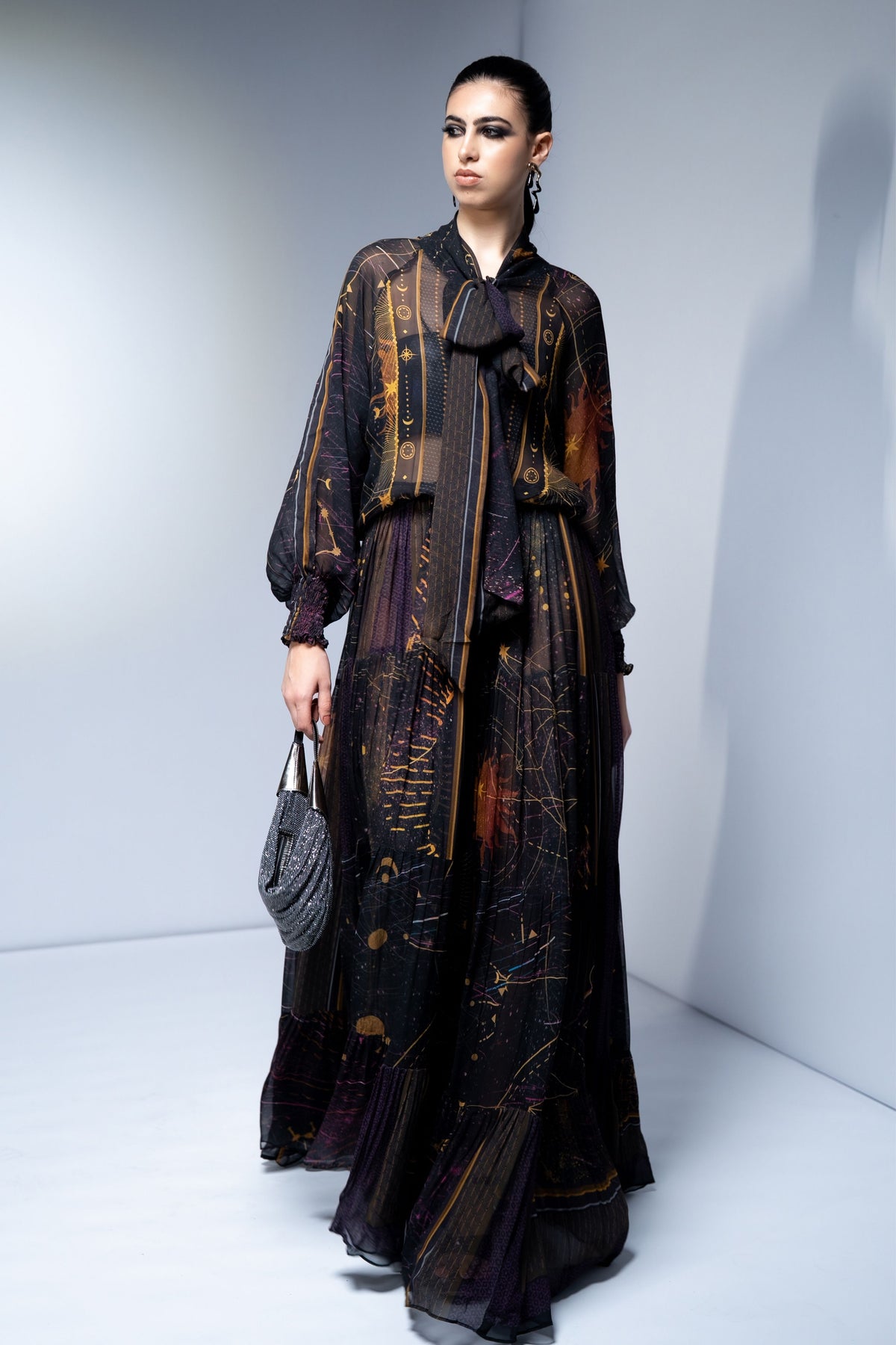 Multi Tie up Maxi