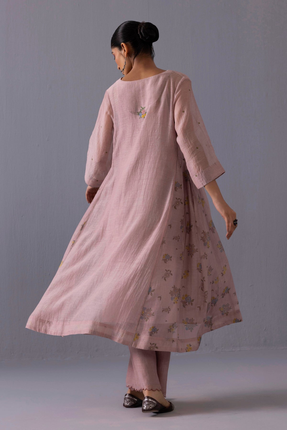 Sagarika Pink Kurta Set
