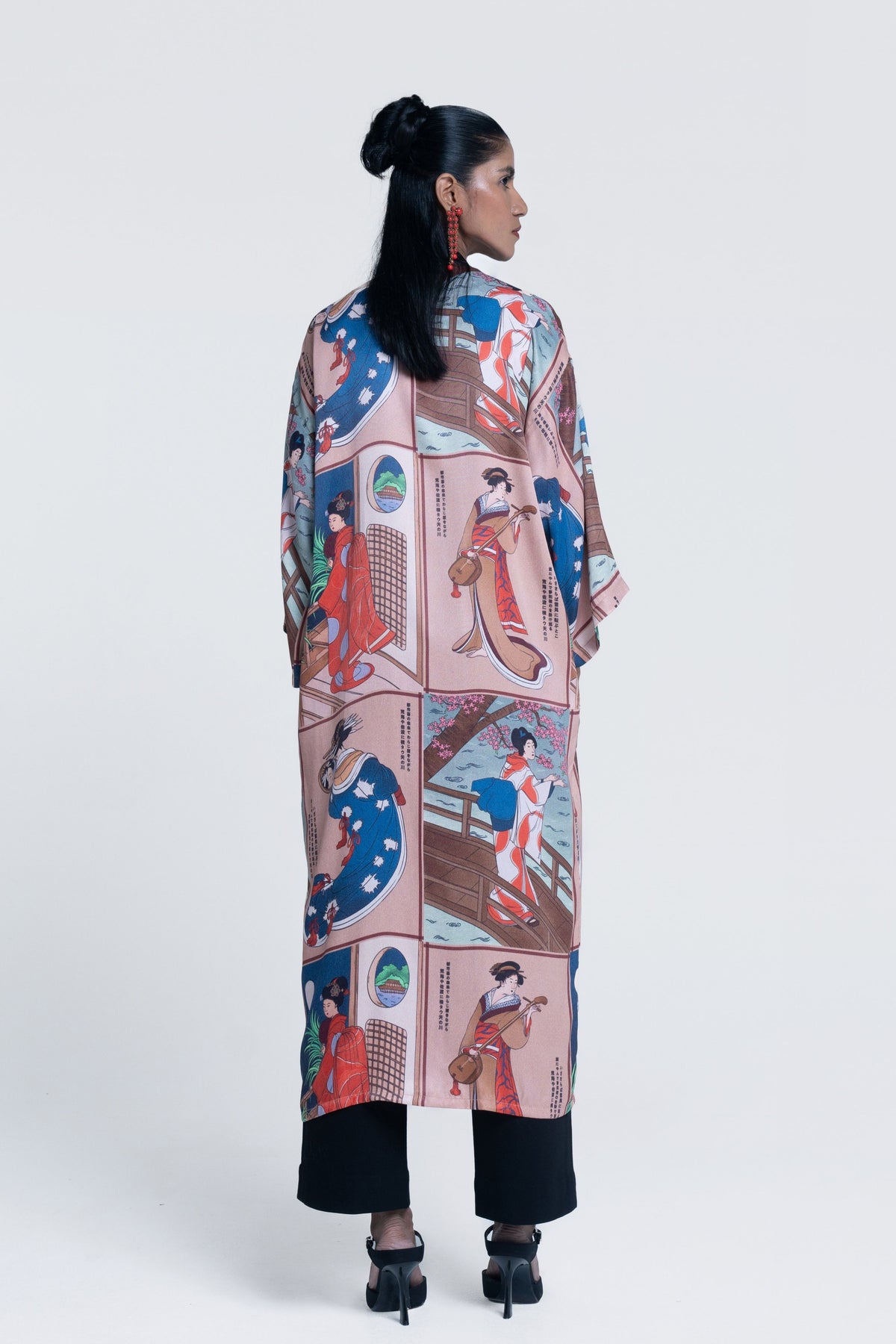 Miko Muse Kimono