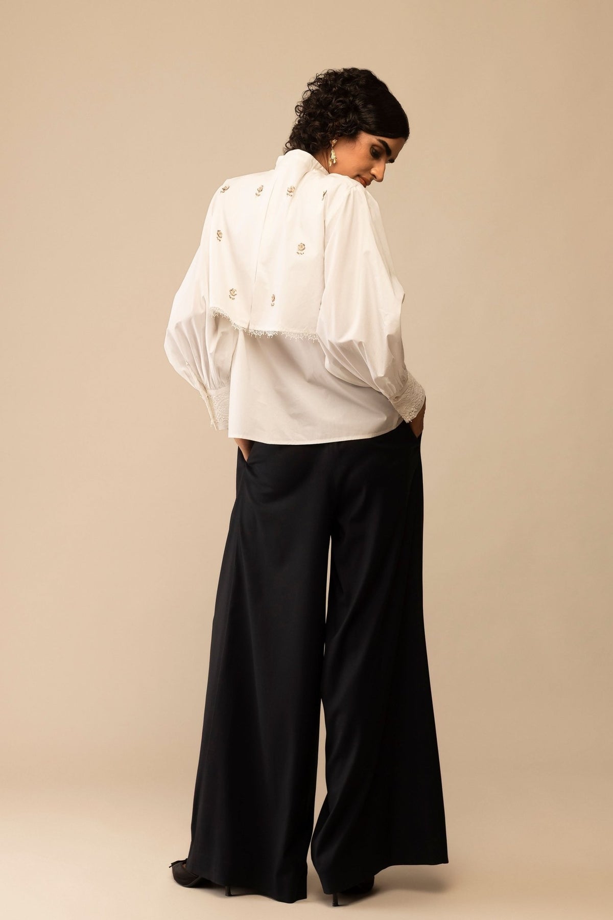 Nora White Top - Bunka - Elahe