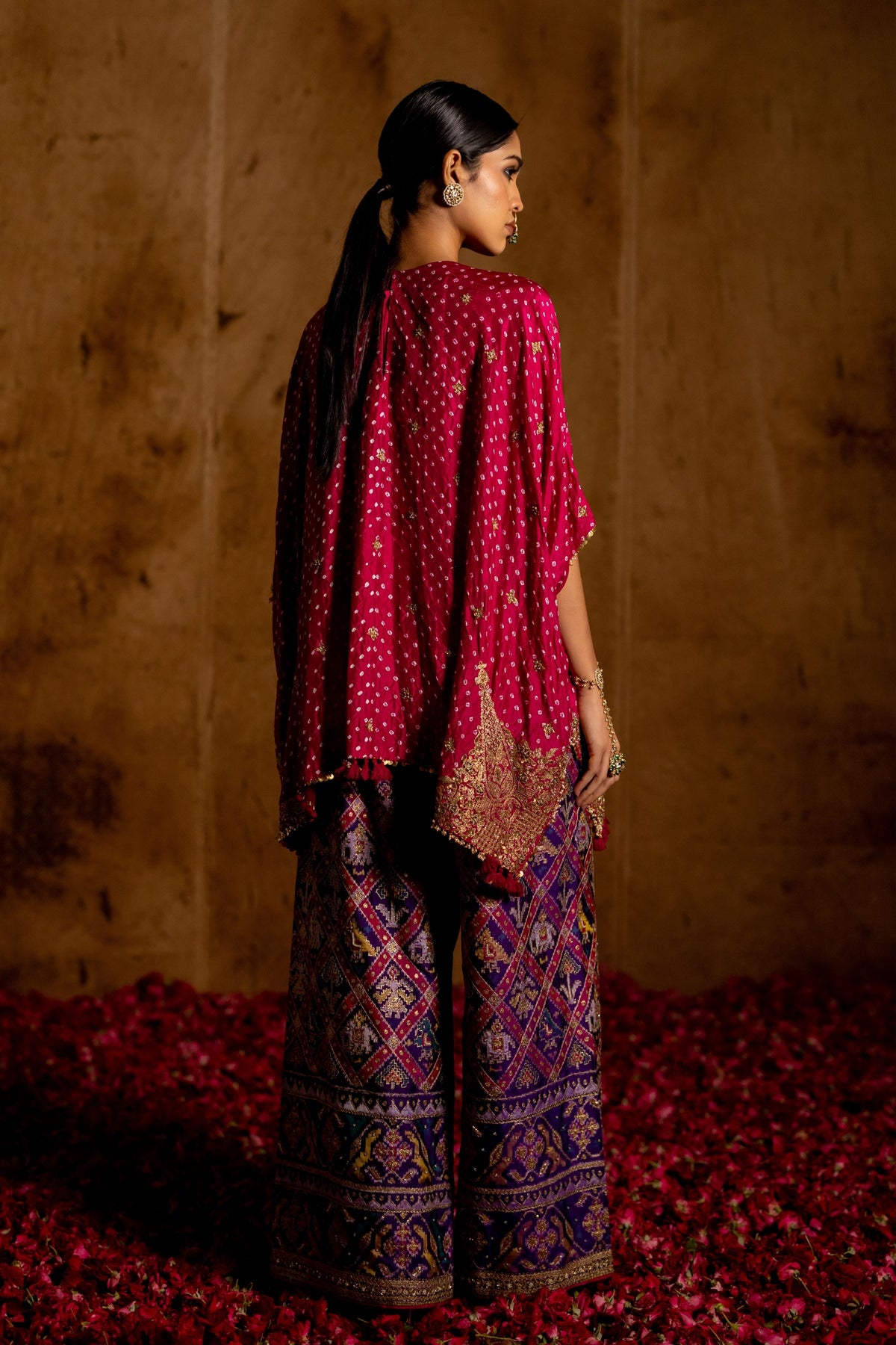 Digvi Bandhani Kaftan Set
