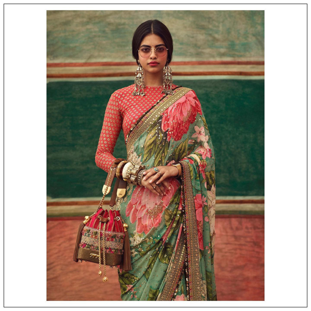 Add quirk to your ensemble adding a simple Sabyasachi belt! | Indian sari  dress, Indian saree blouses designs, Saree blouse designs