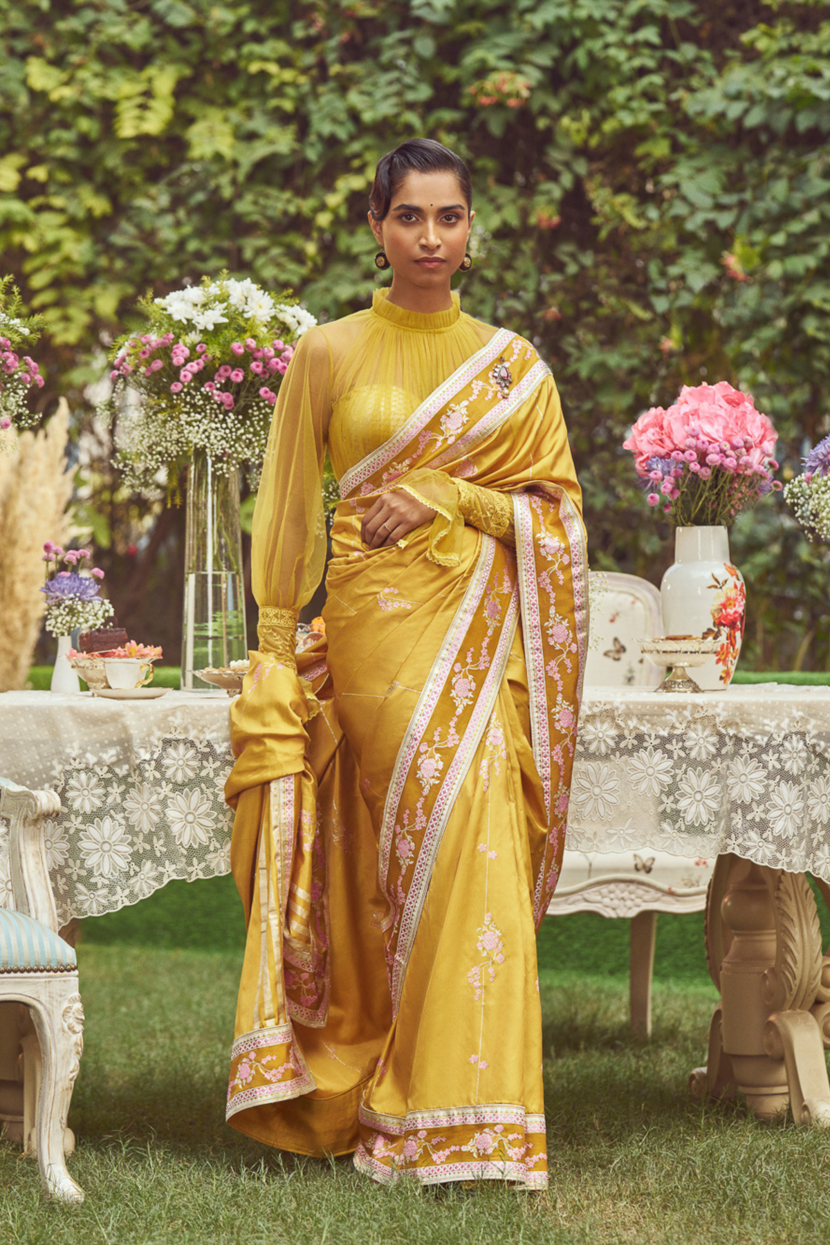 Dandelion Meenakari Zari Handloom Sari
