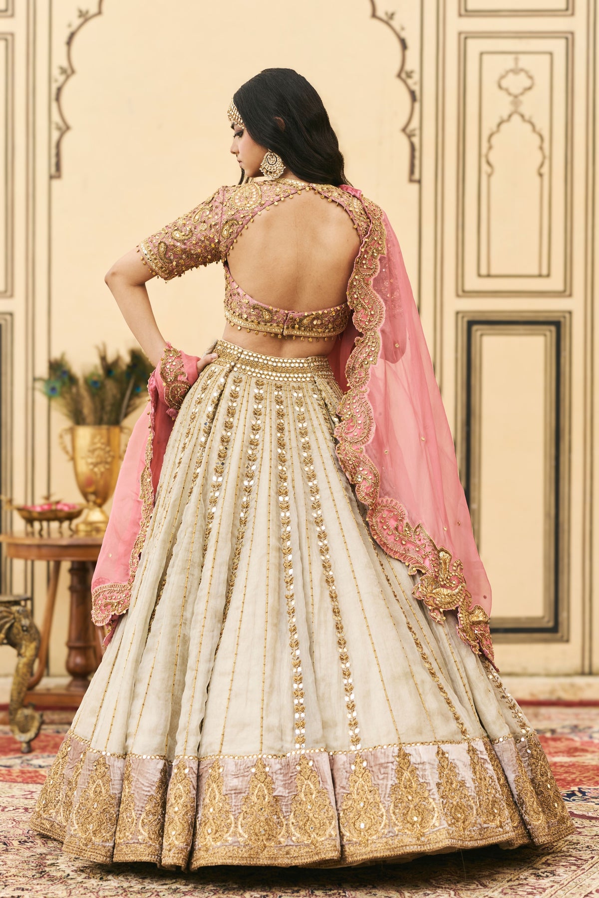 Gulabi Lehenga Set