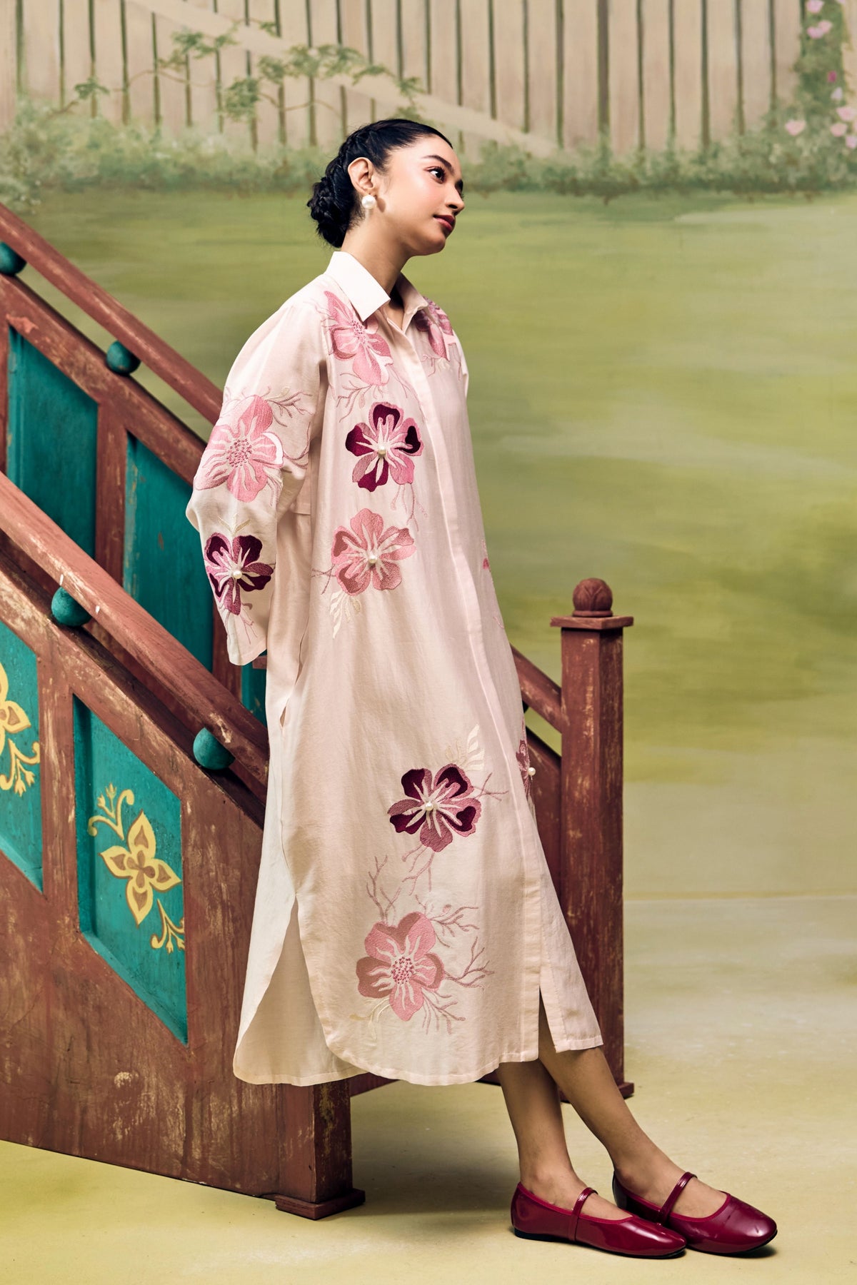 Rose Bloom Elongated Shirt Dress