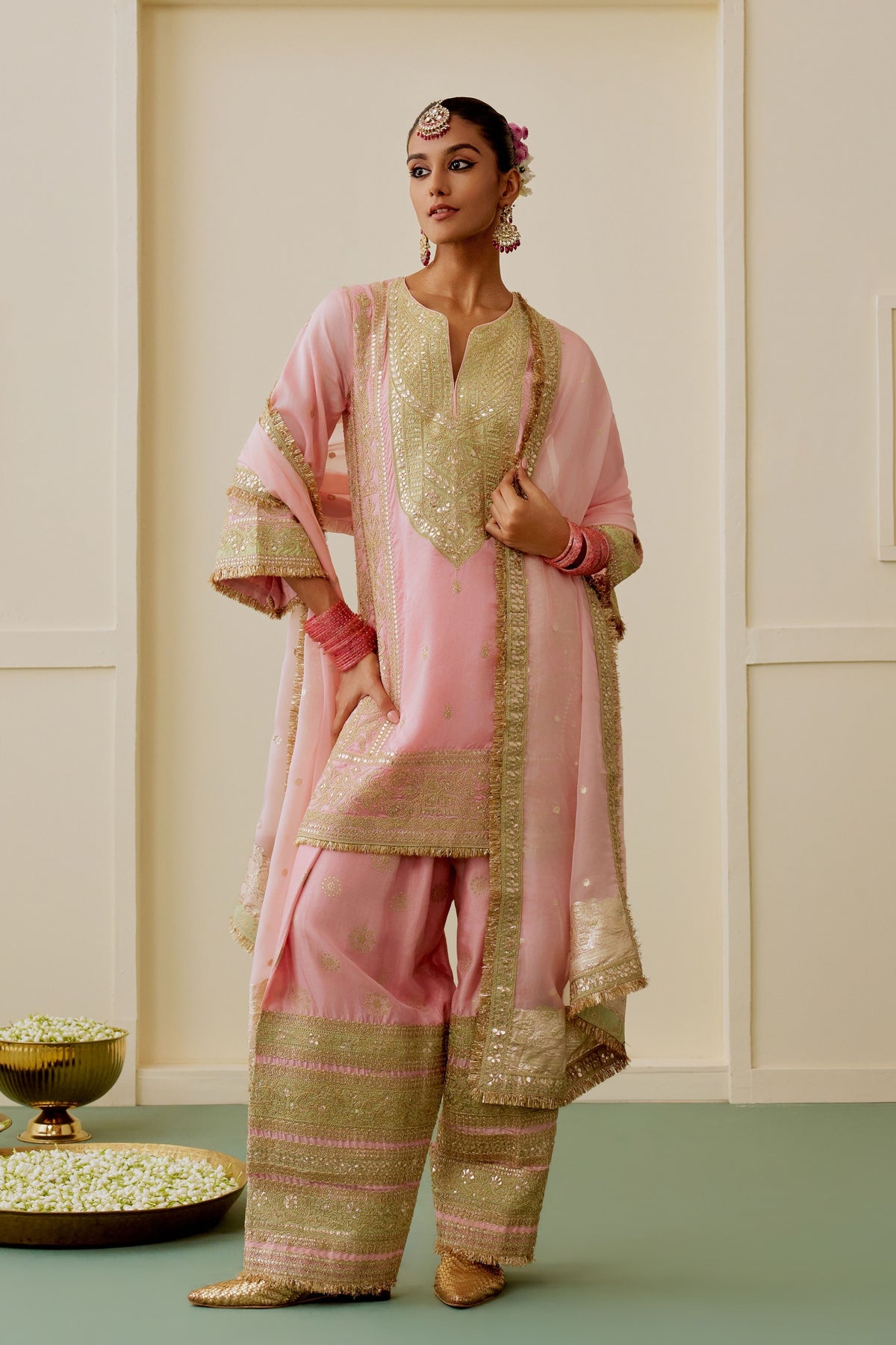 Evaara Kurta Set